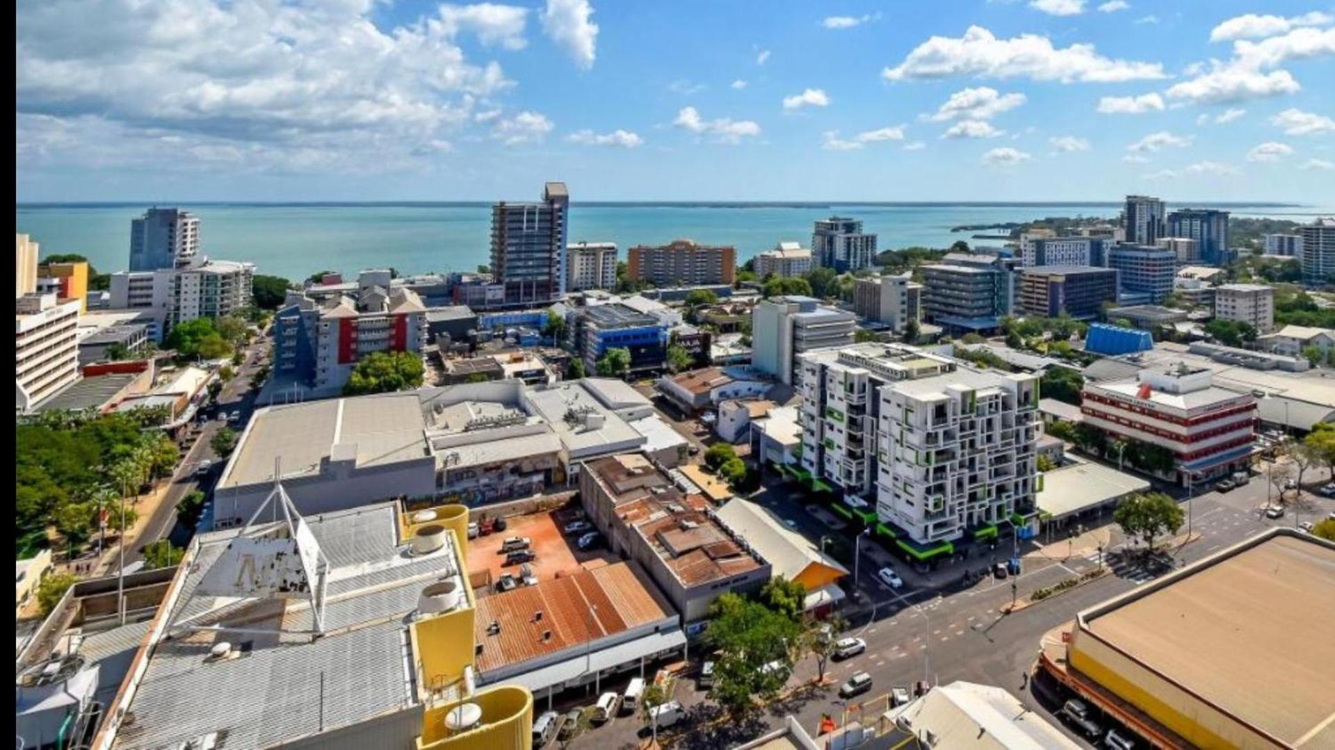 One-Bedroom Apartment with Sea View and Balcony - Photo 26