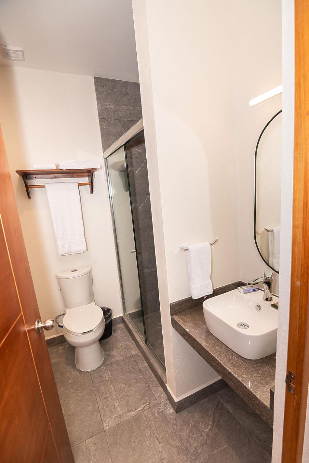 Deluxe Double Room - Photo 5