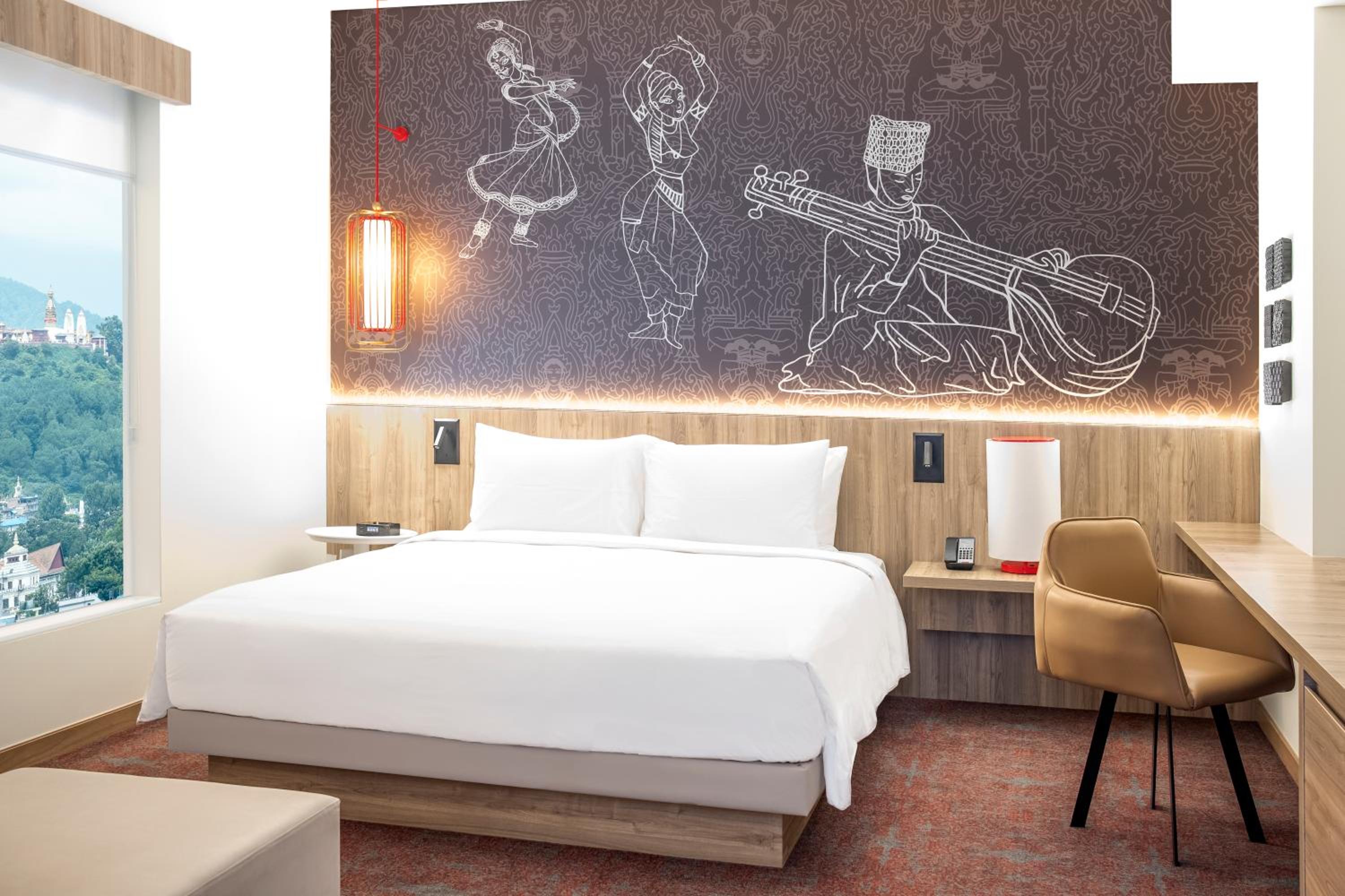 King Room with Sofa Bed,15% disc on Food, Soft Beverages & Laundry - Photo 2