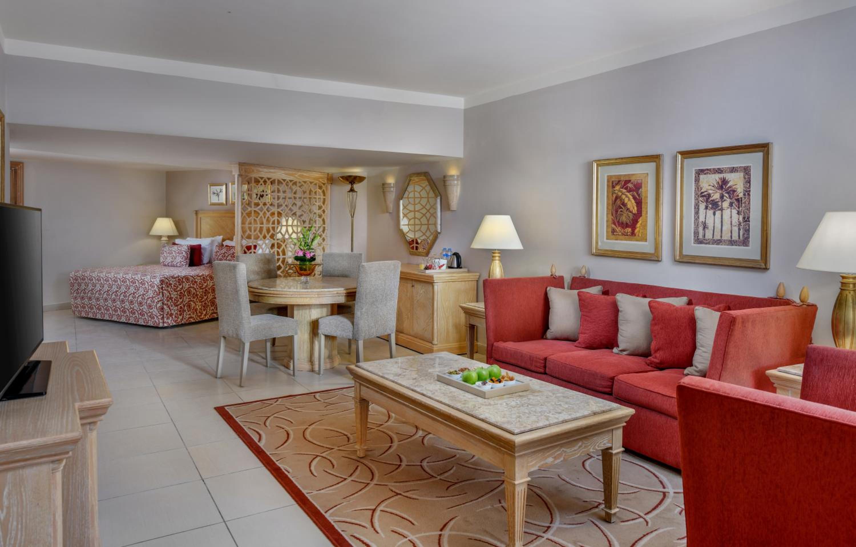 Junior Suite, 1 Queen Bed (Sea & Pool View)