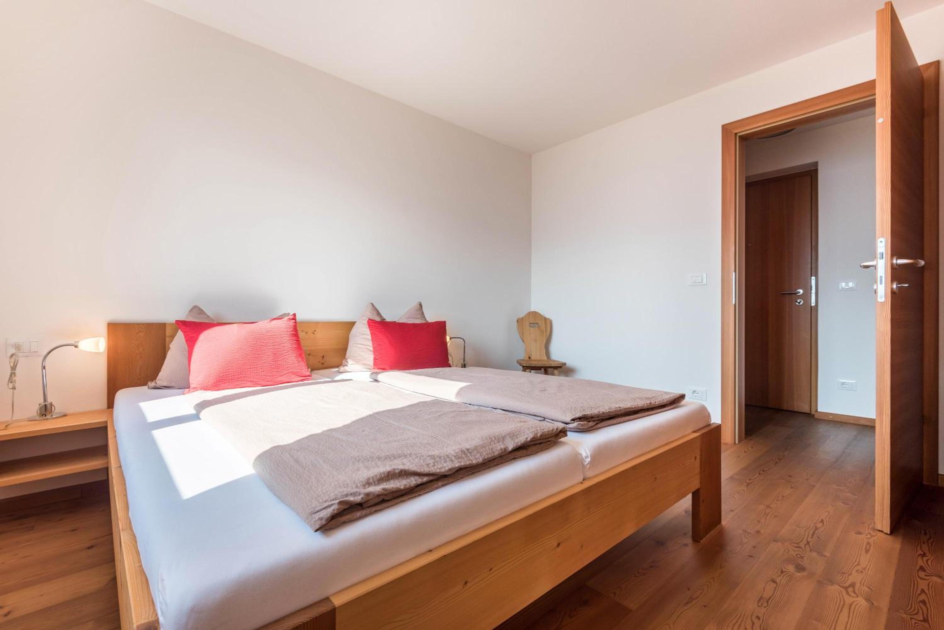 Two-Bedroom Deluxe Apartment with Garden View