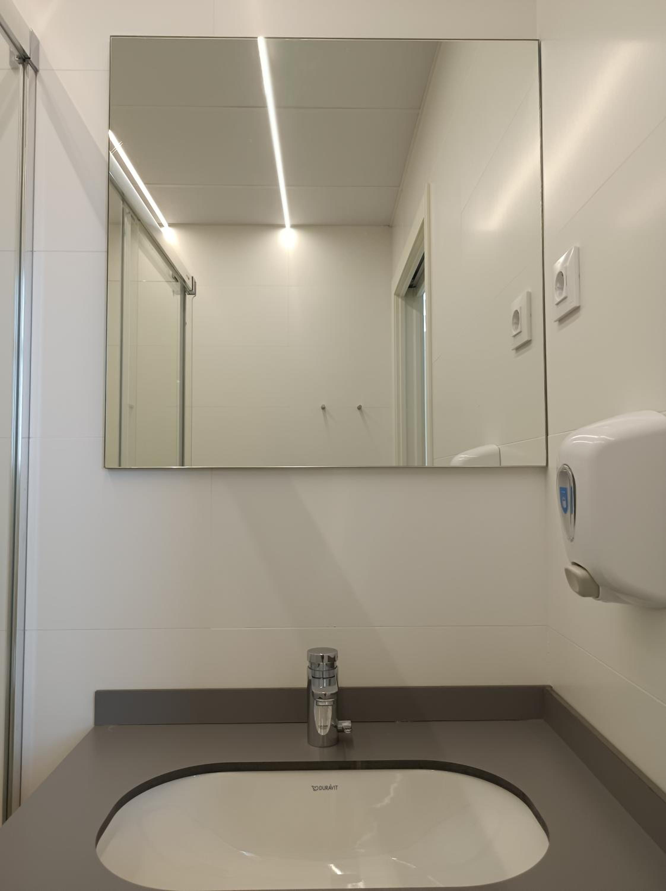 Triple Room with Bathroom photo 3