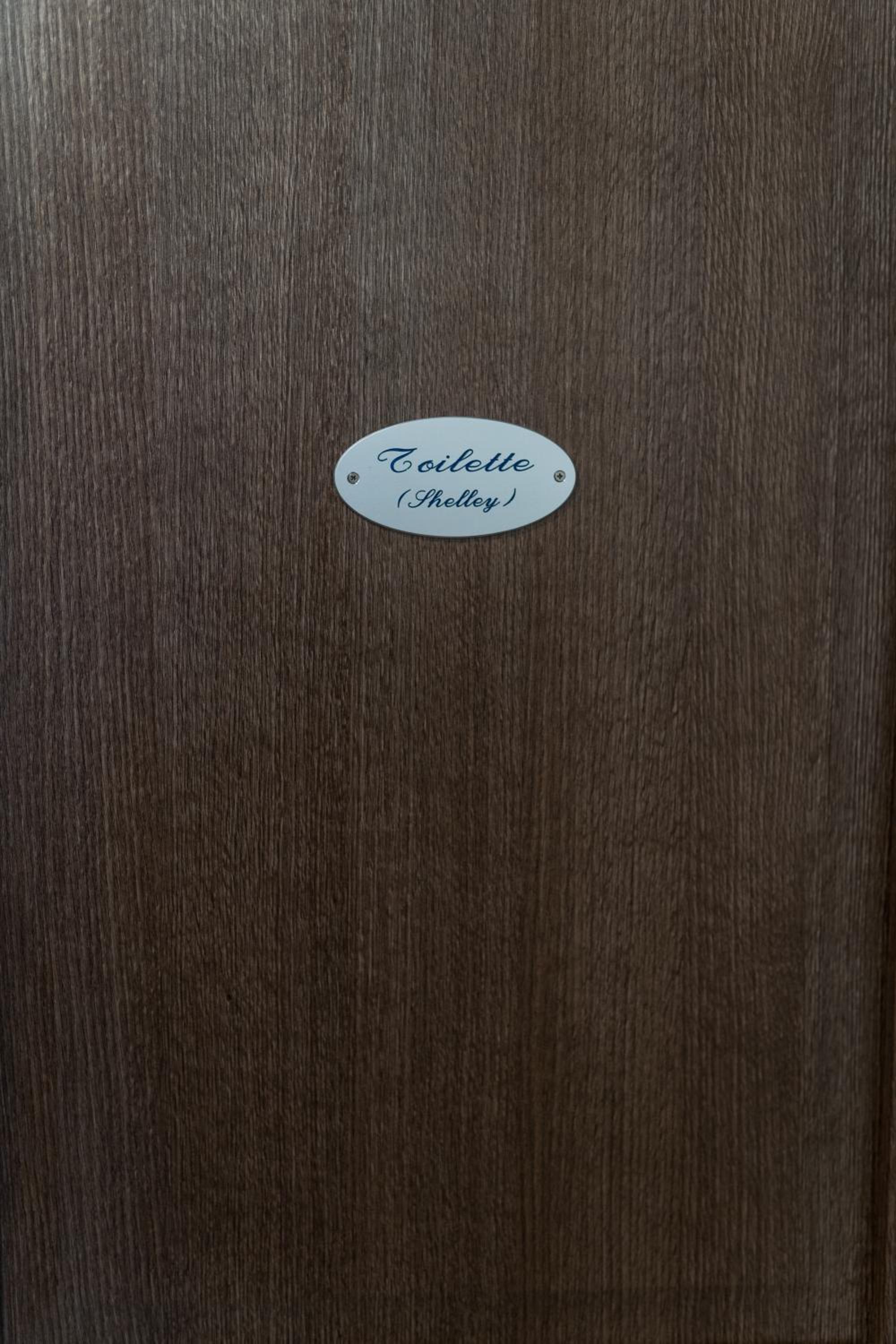 Double Room with Private External Bathroom - Photo 9