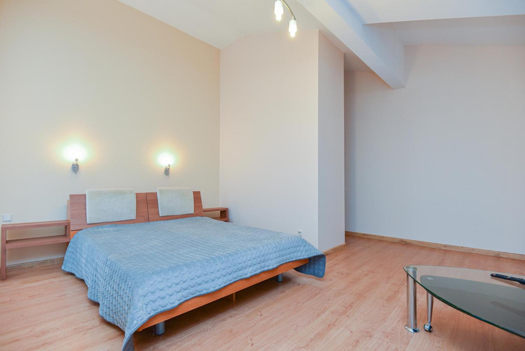 Double Room - Photo 13