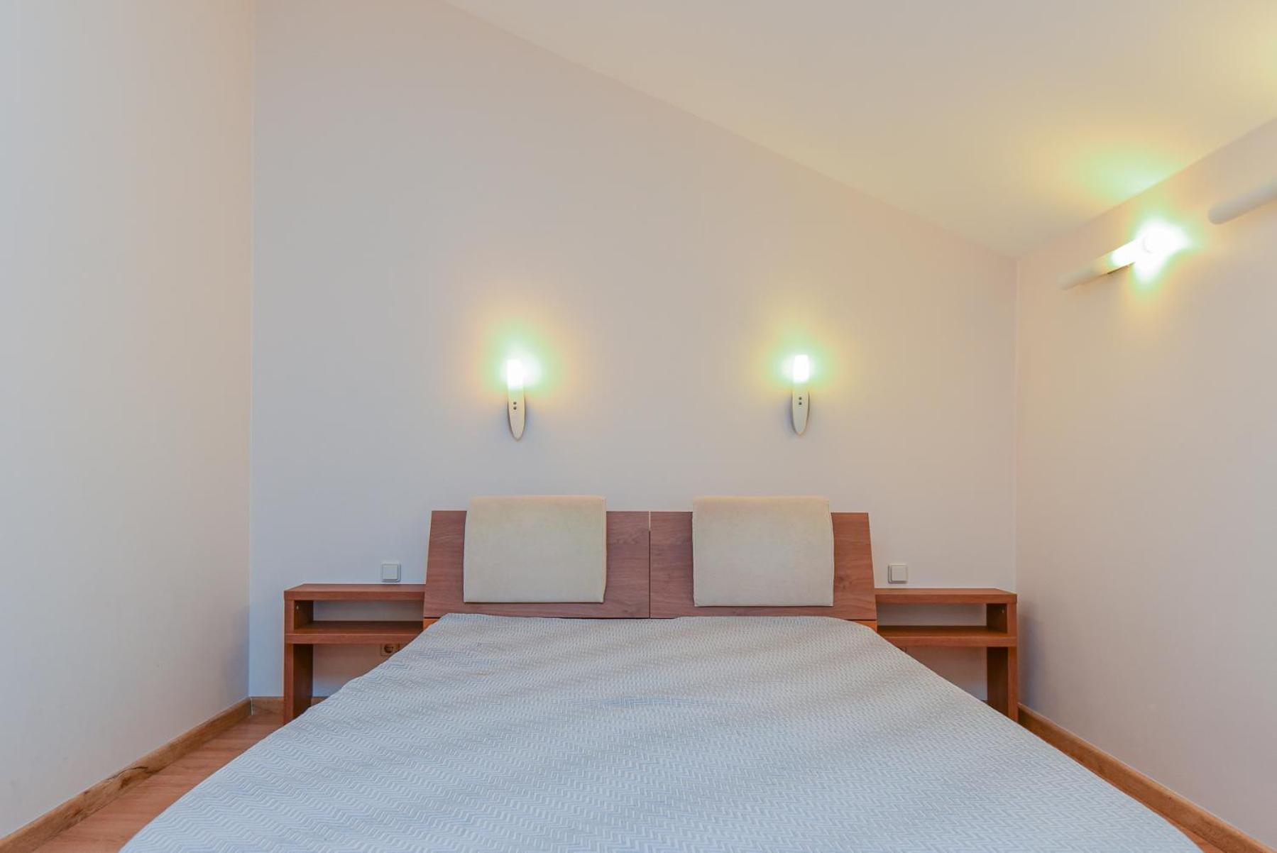 Double Room - Photo 7