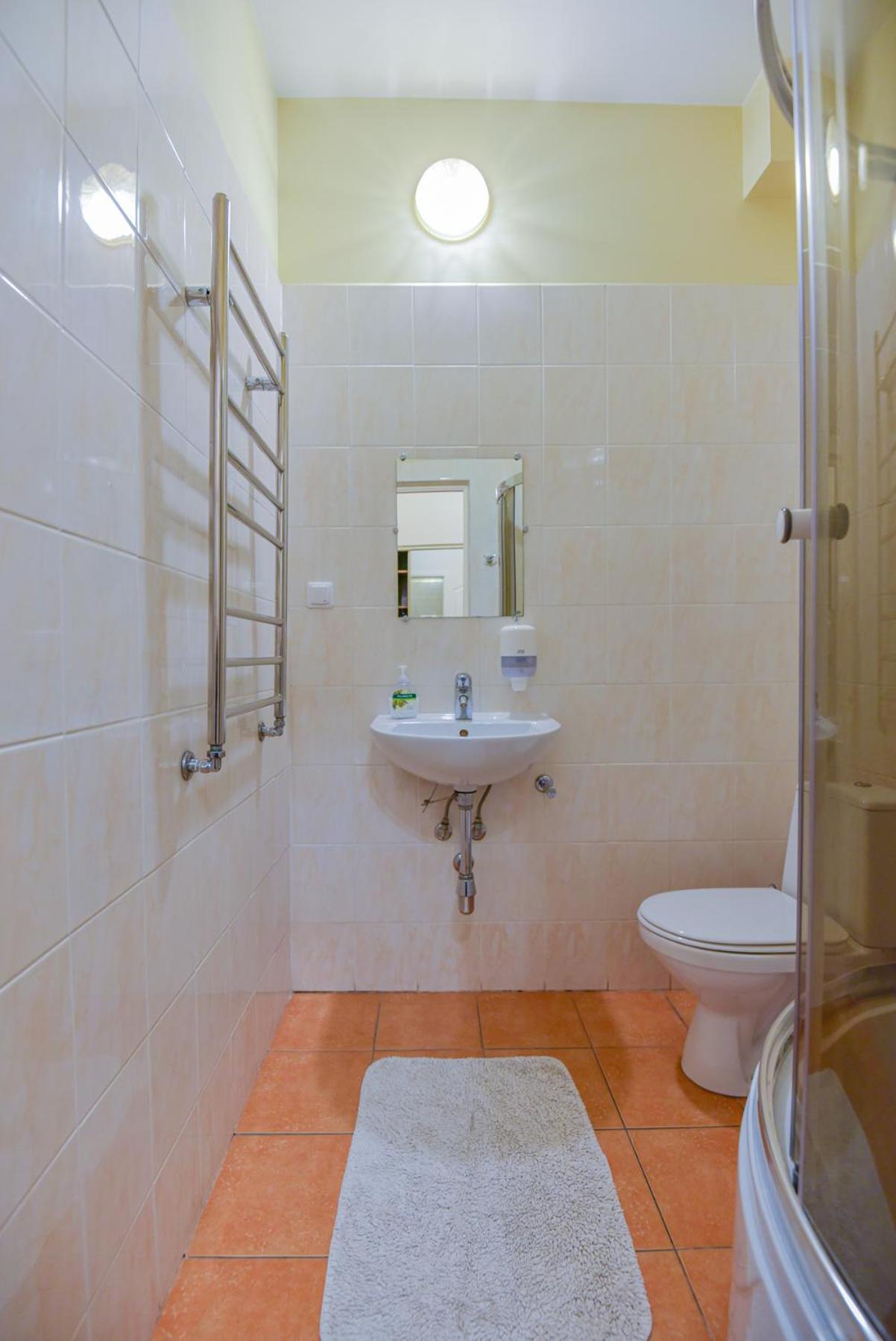 Double Room - Photo 3