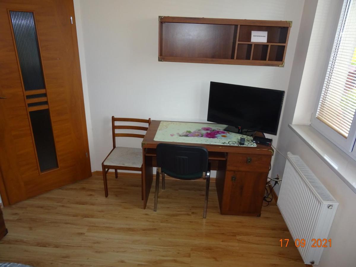 Small Double Room - Photo 3