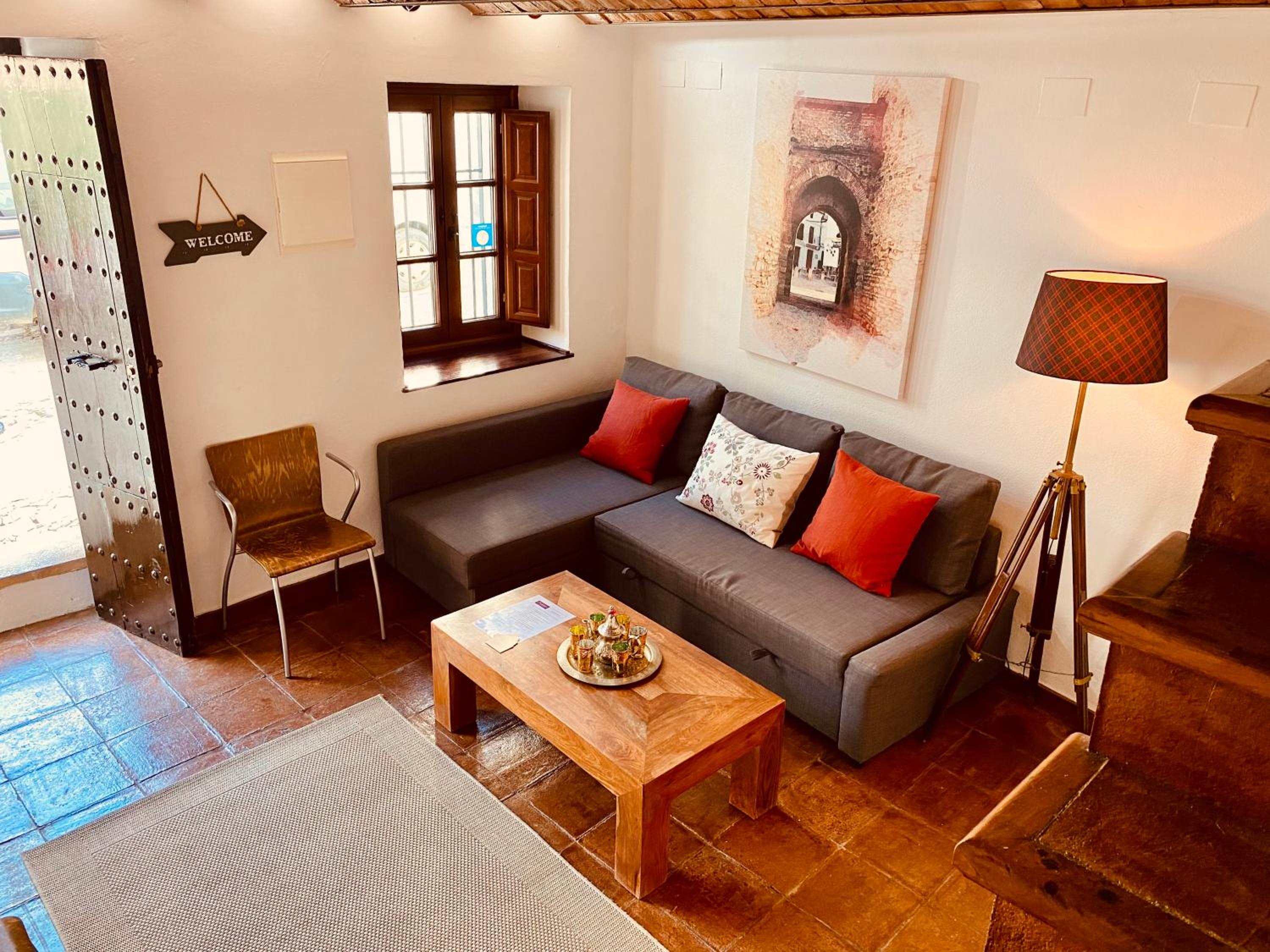 Two-Bedroom House - Photo 35