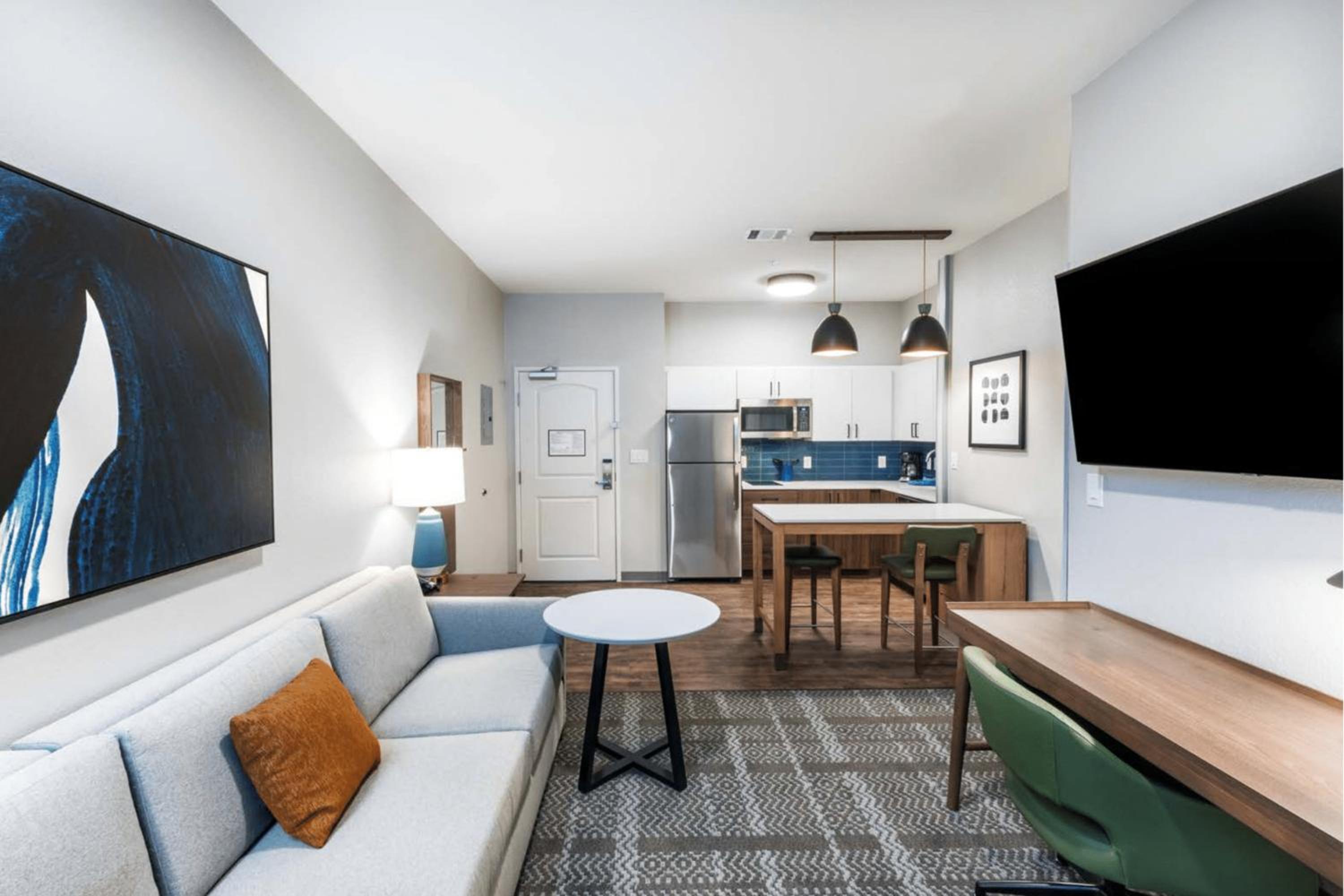 One-Bedroom King Suite - Photo 1