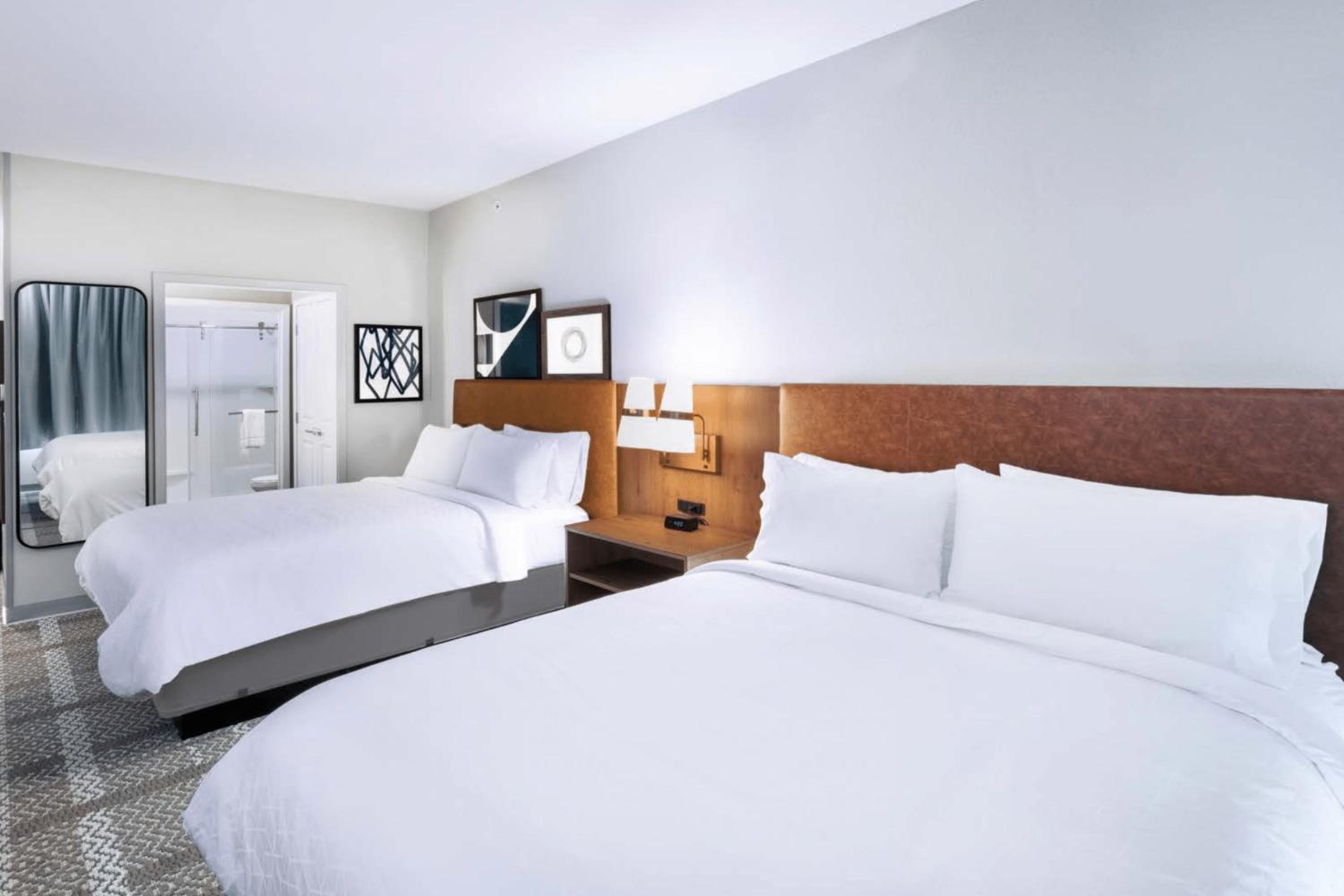 Studio Suite with Two Queen Beds - Photo 1