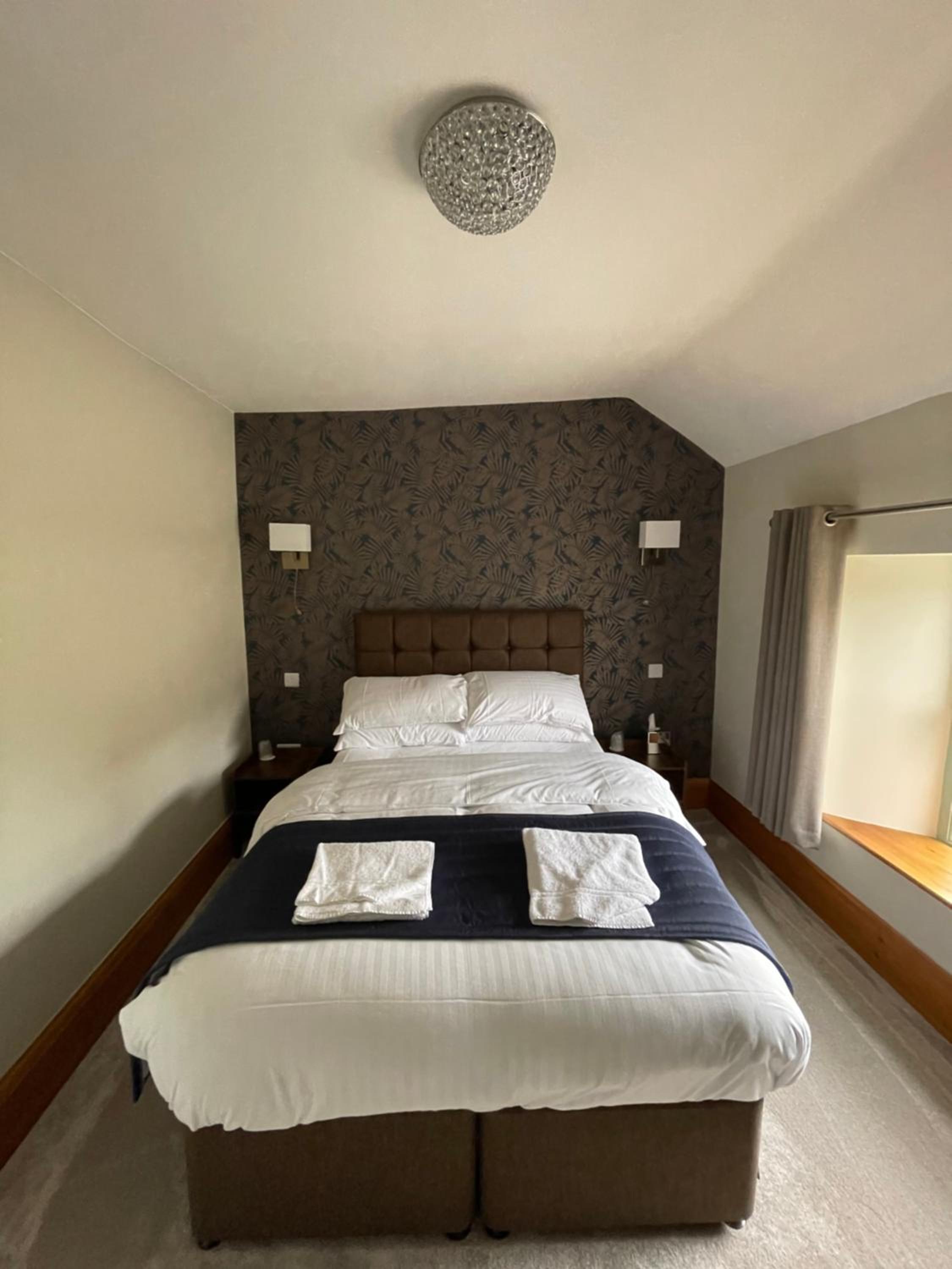 Double Room With Private Bathroom photo 1