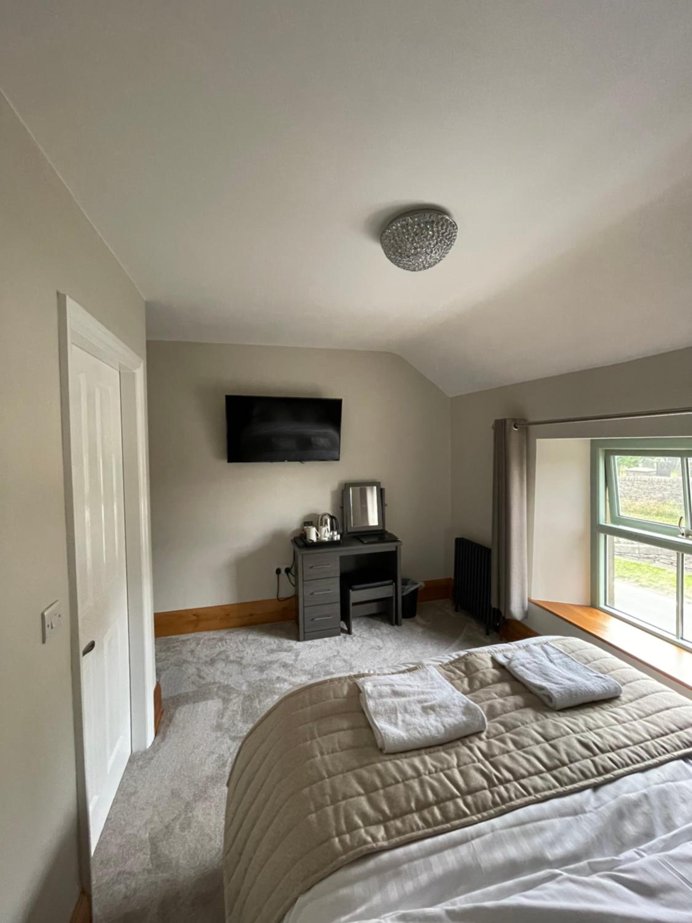 Deluxe Double Room photo 3