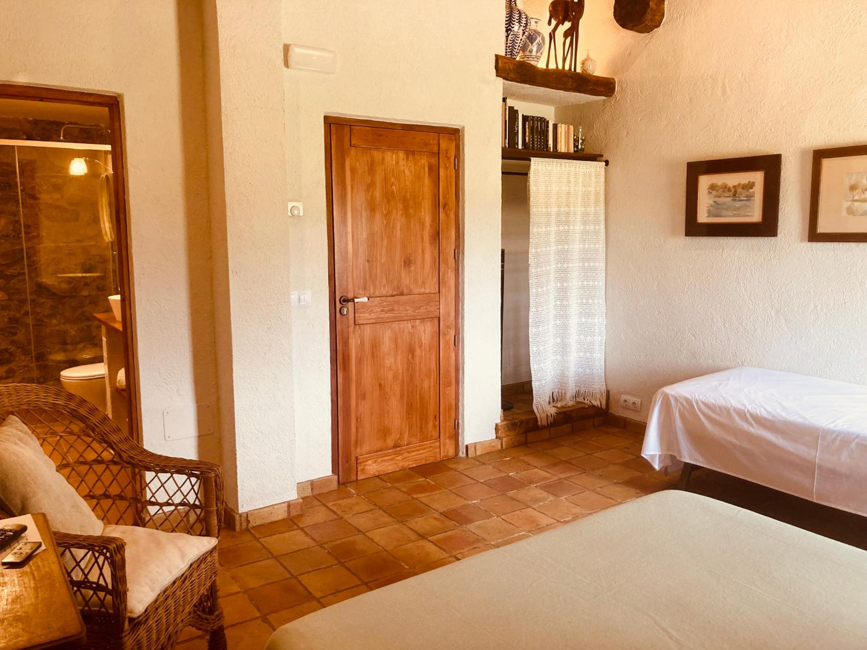 Habitación Doble con Baño Privado
