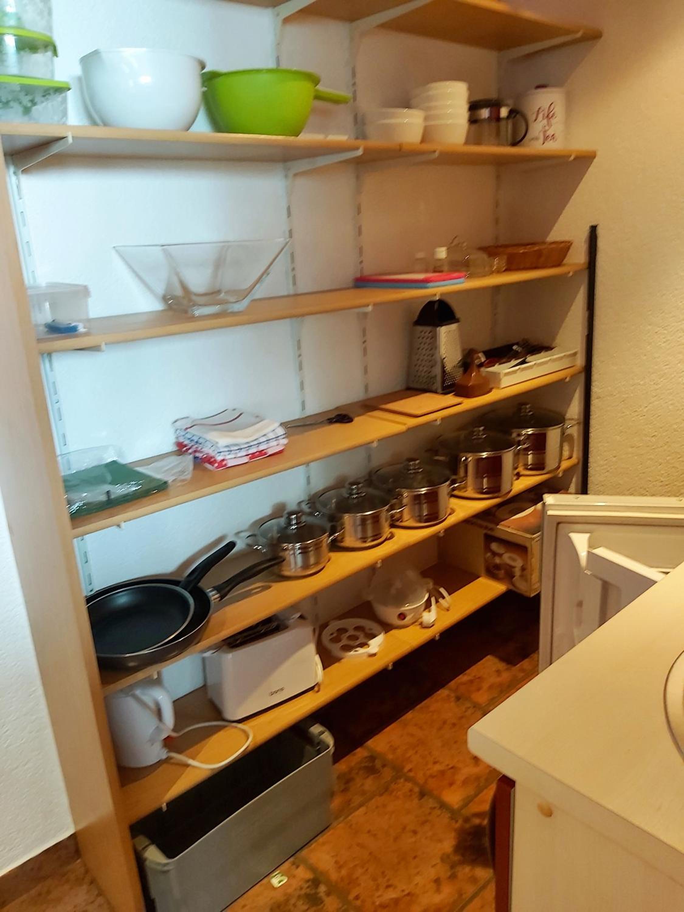 One-Bedroom Apartment - Photo 4