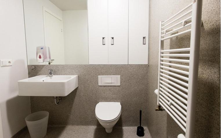Double Room with Mountain View - Photo 8