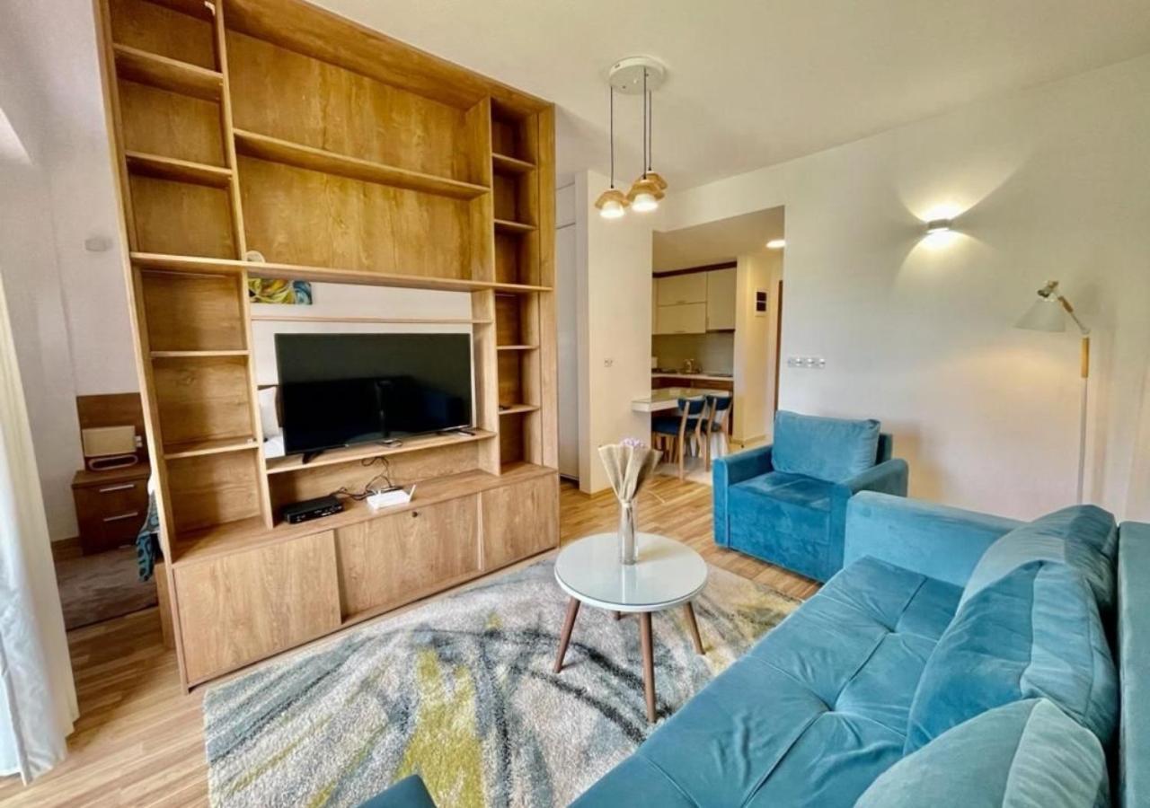 Lakeview Apartment Comfort photo 1