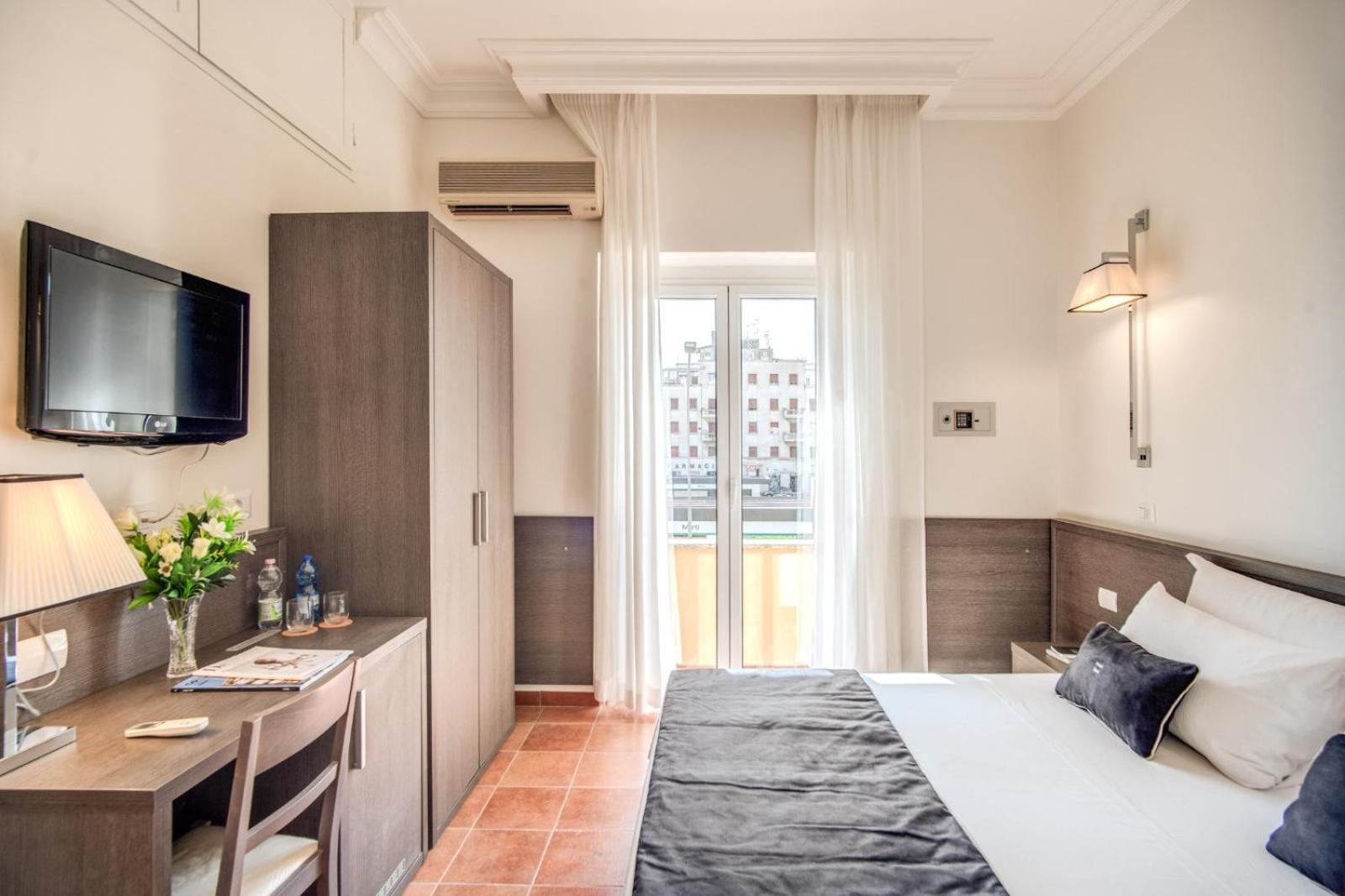 Double Room photo 1