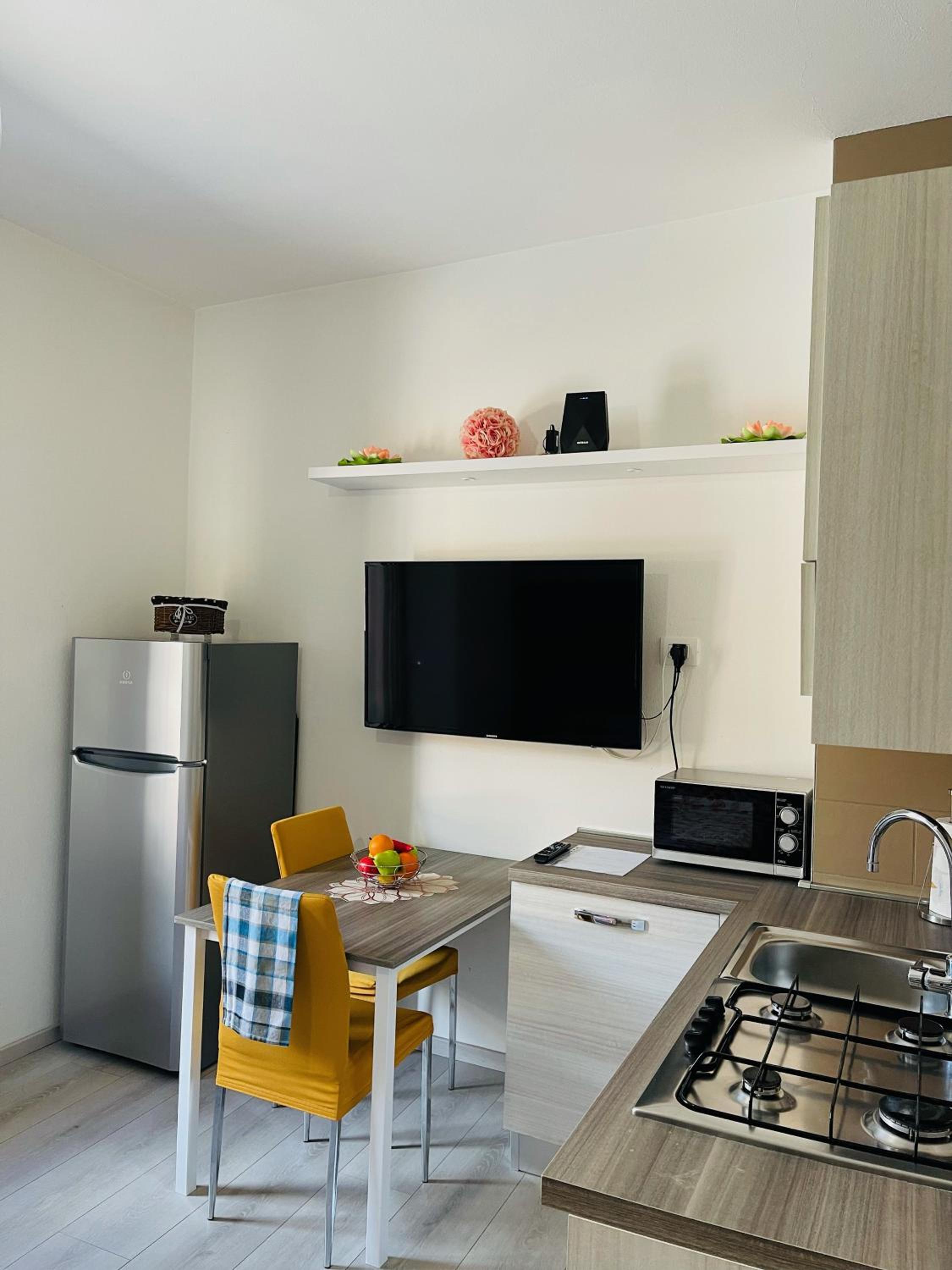 Studio Apartment photo 3