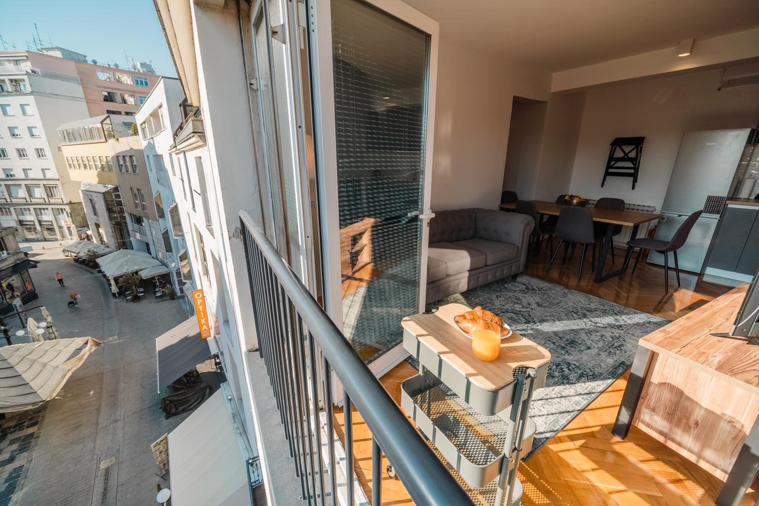 Two-Bedroom Apartment - Photo 15