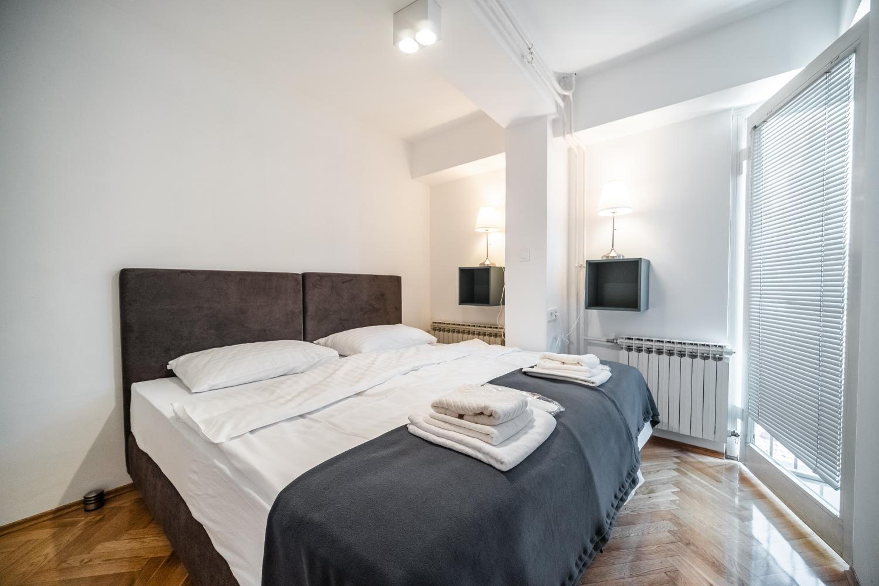 Two-Bedroom Apartment - Photo 8