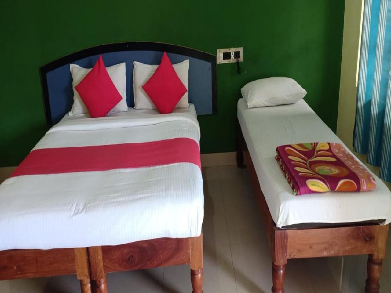 Budget Triple Room photo 3