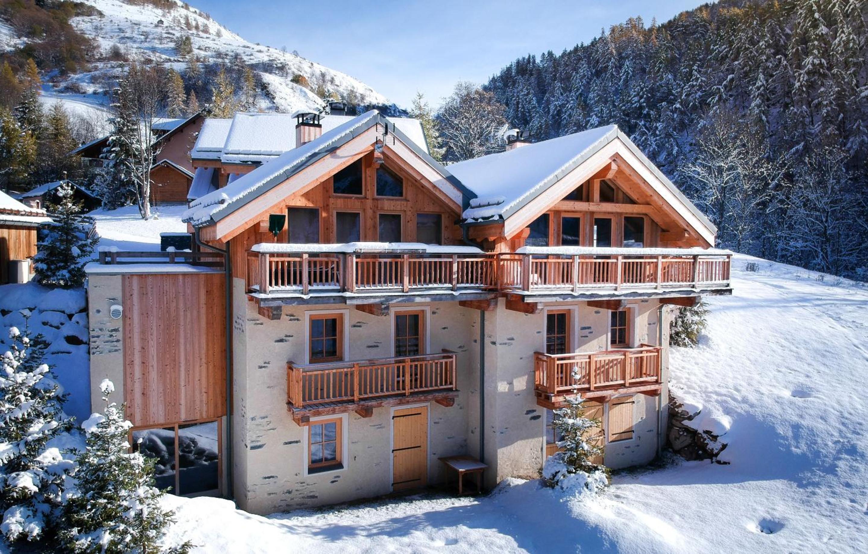 Chalet photo 1