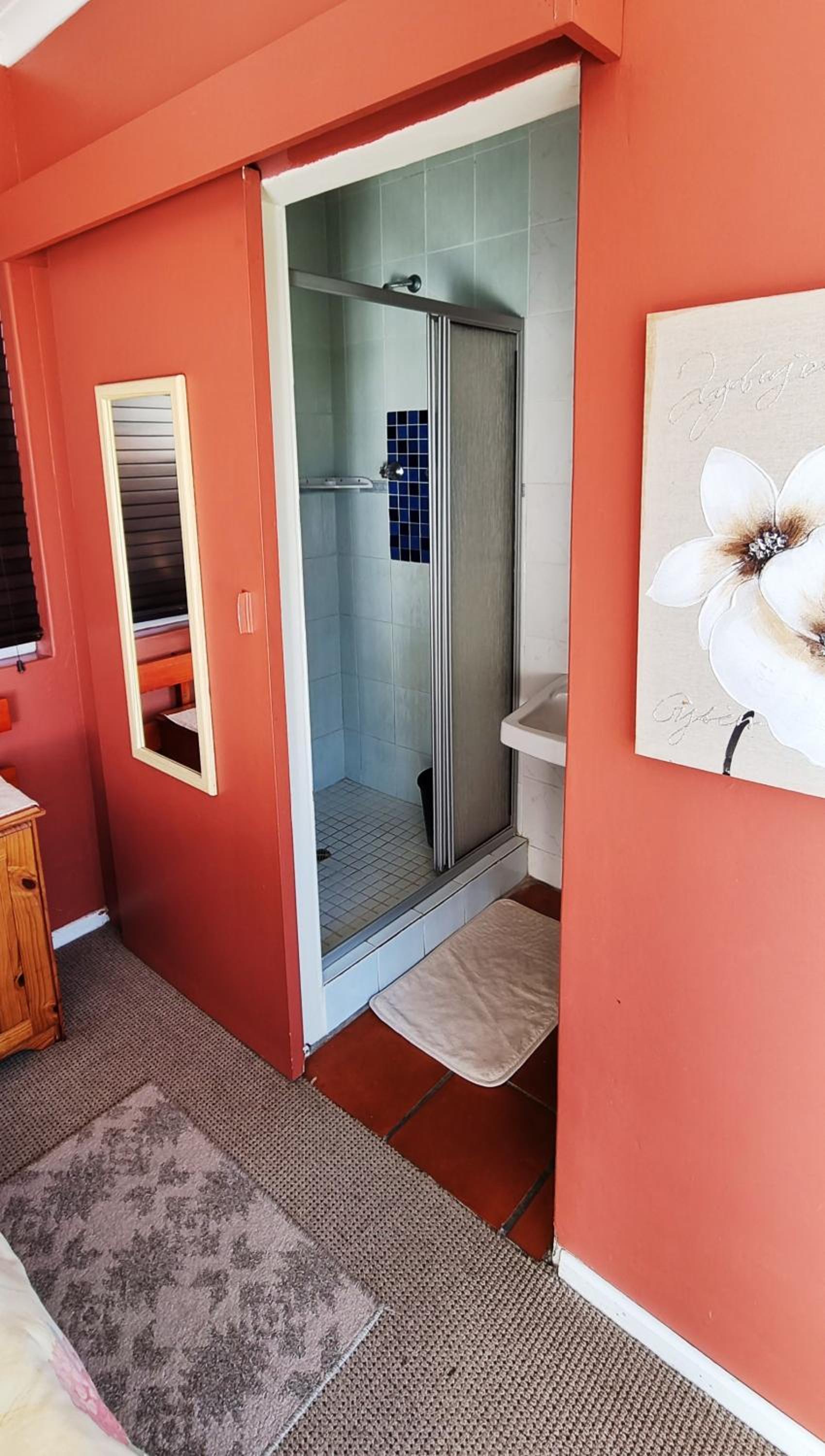 Double Room - Photo 7
