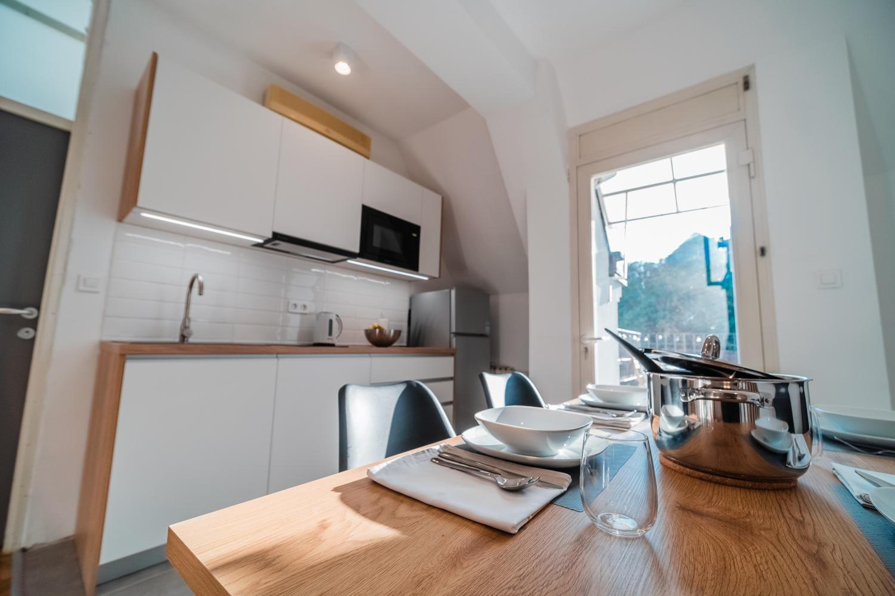 Three-Bedroom Apartment - Photo 14