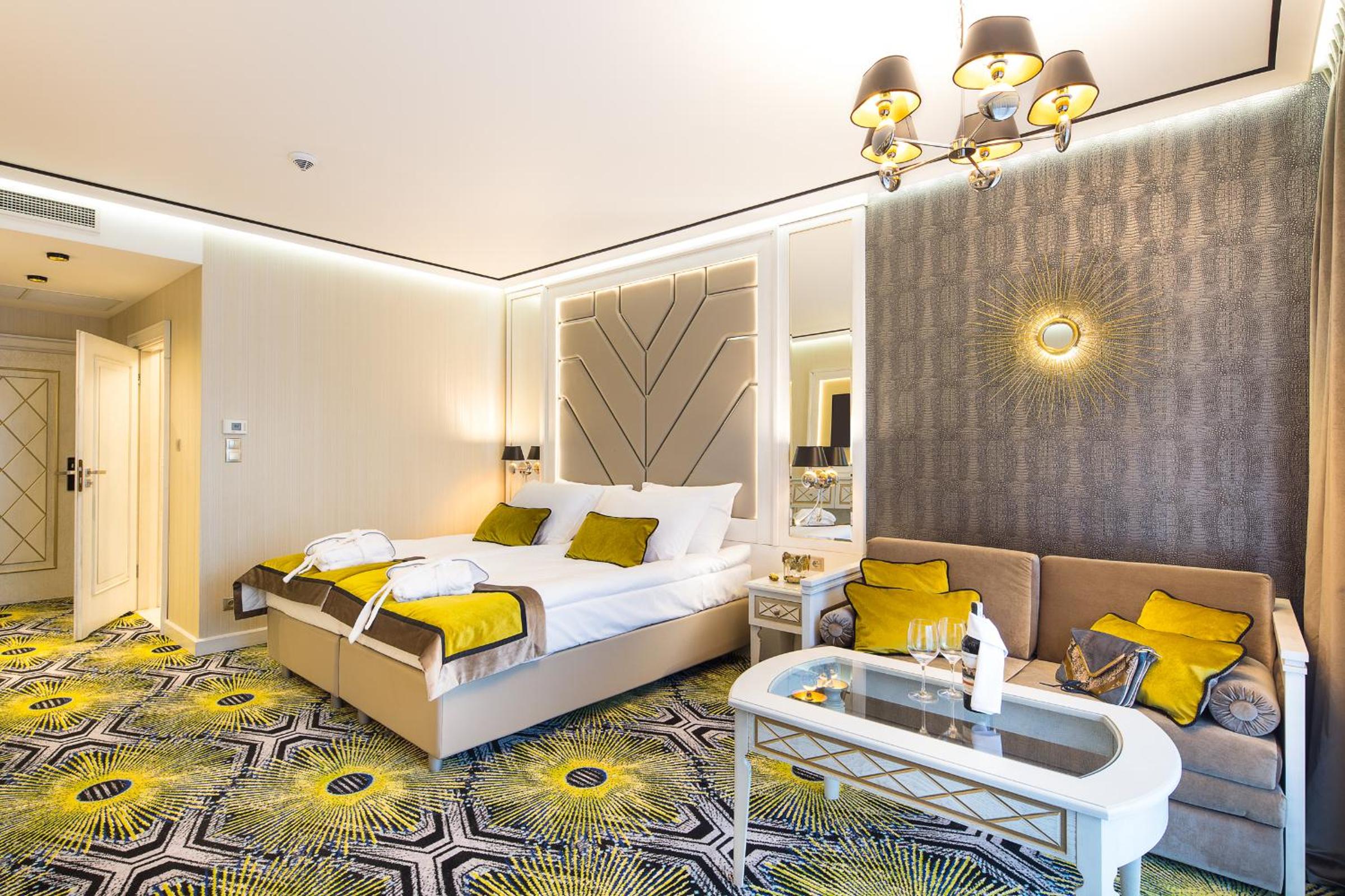 Deluxe Double or Twin Room (Building B) - Photo 3