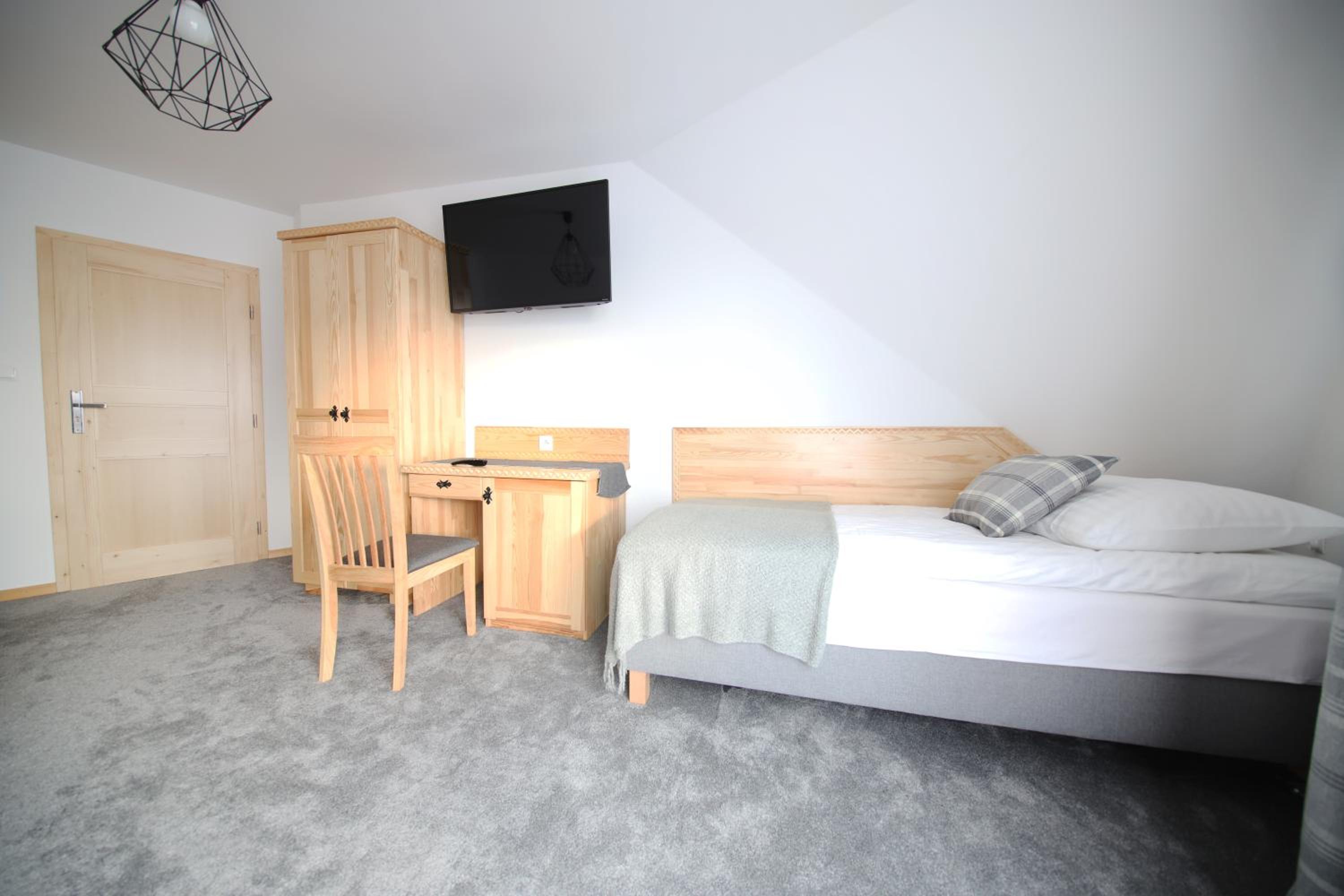 Deluxe Triple Room photo 2