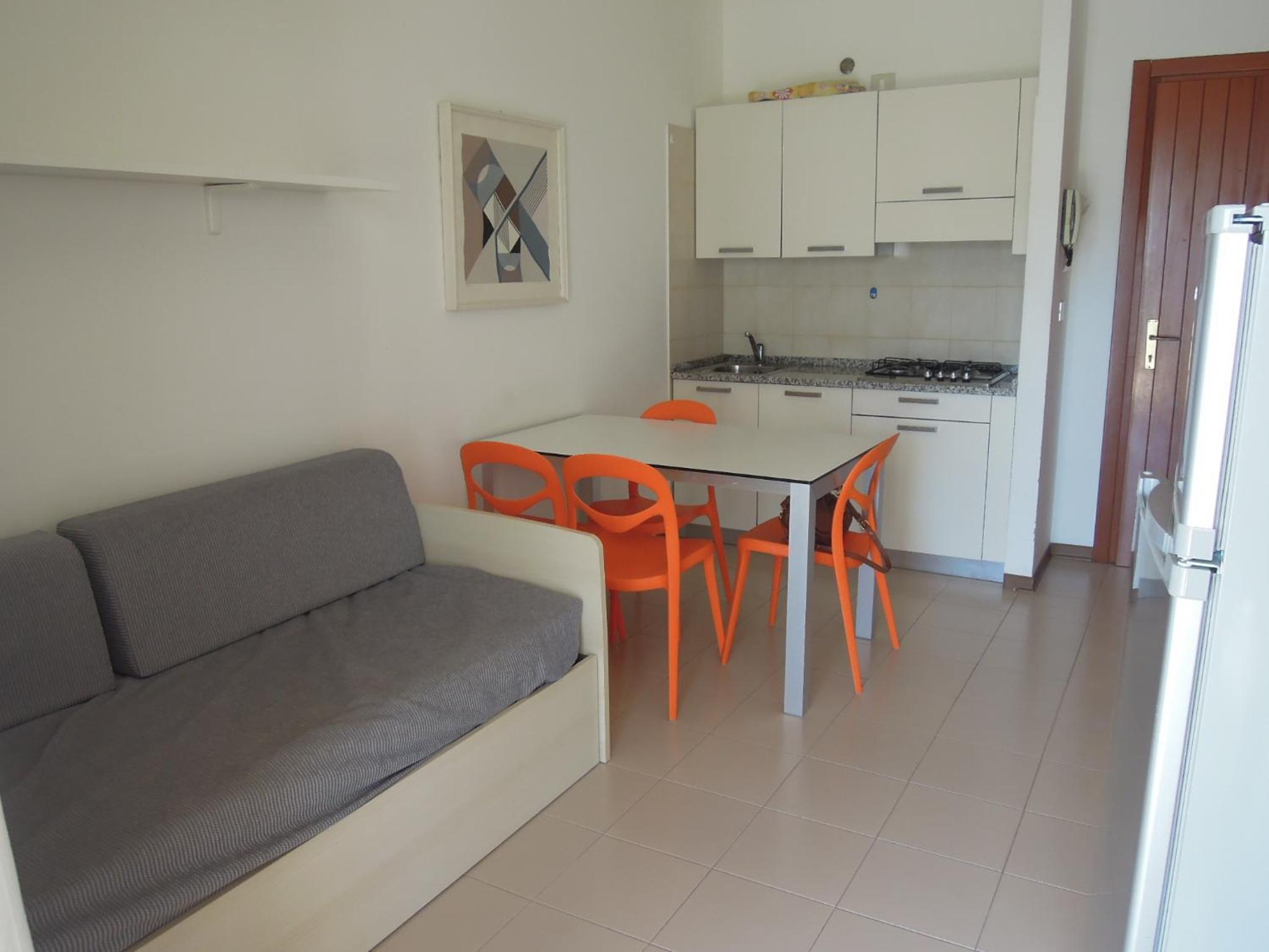 One-Bedroom Apartment photo 2