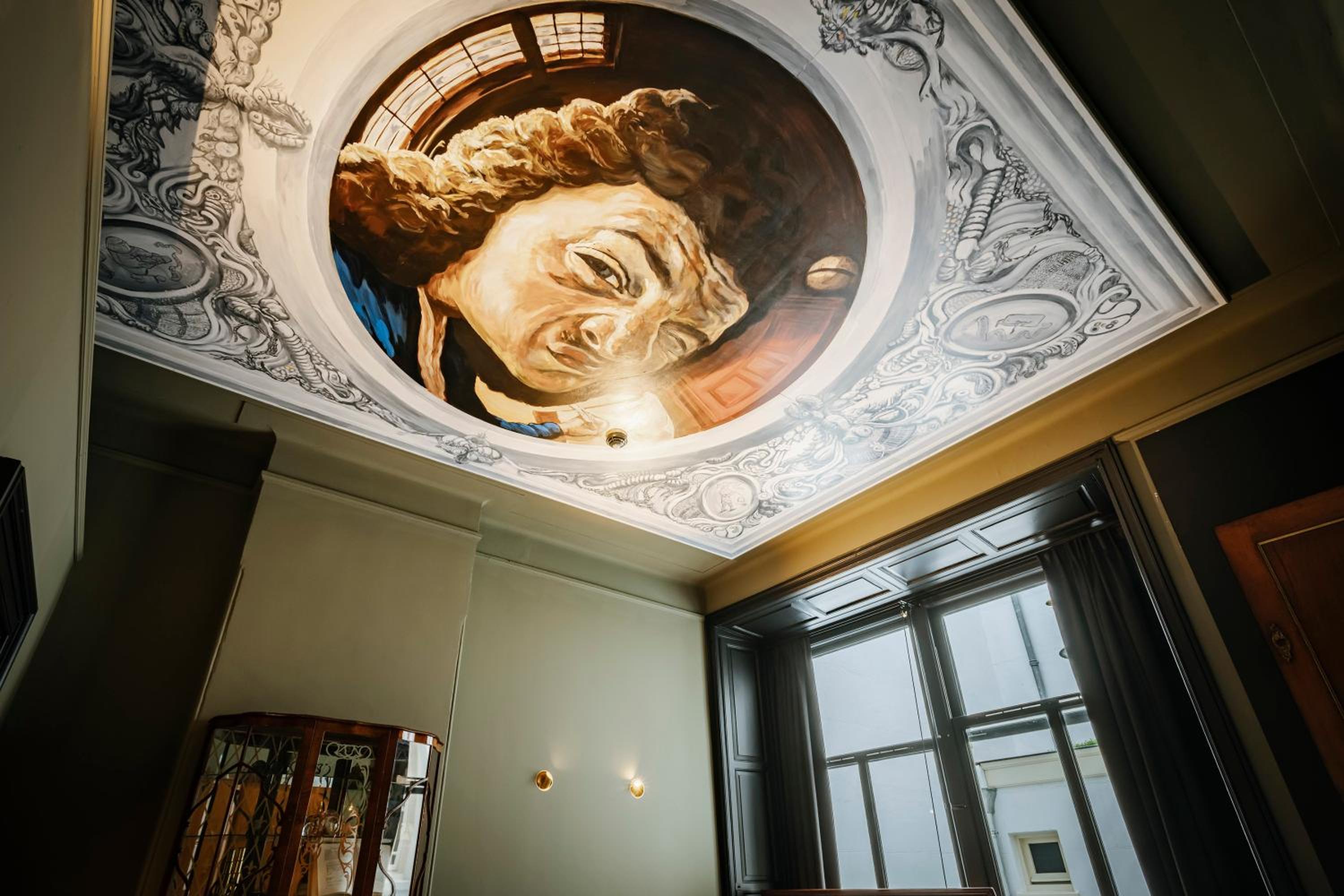 Deluxe Double Room (Antonie van Leeuwenhoek)