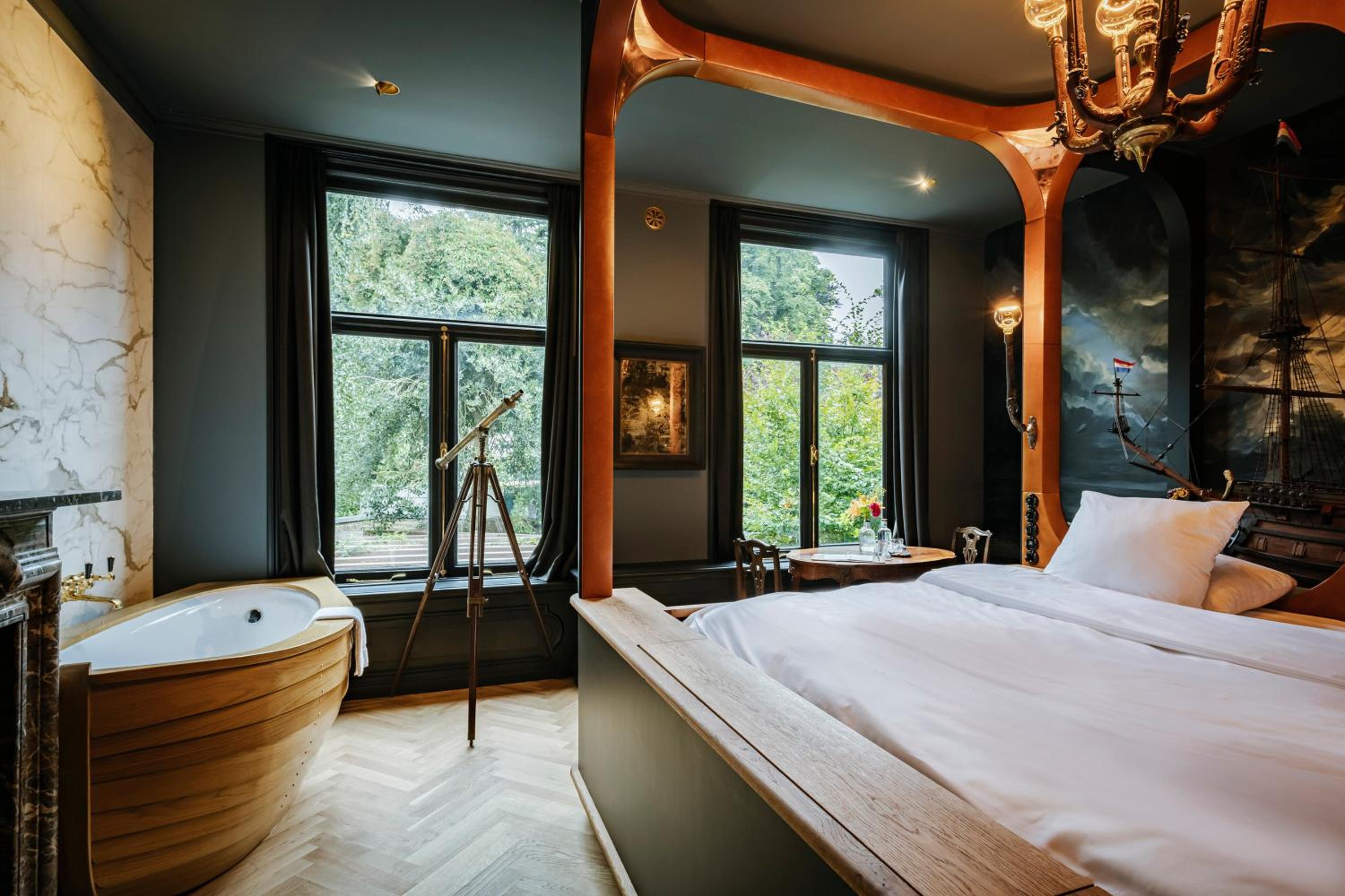 Signature Double Room with Garden View (Michiel de Ruyter) thumbnail 6