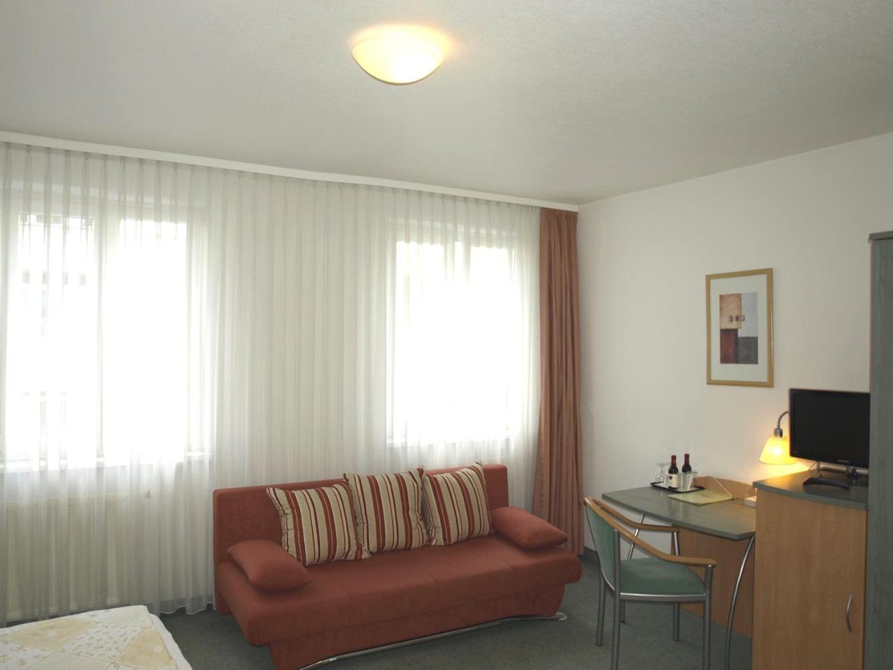 Triple Room - Photo 1