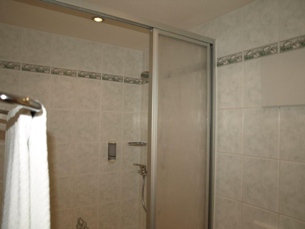 Double Room - Photo 14