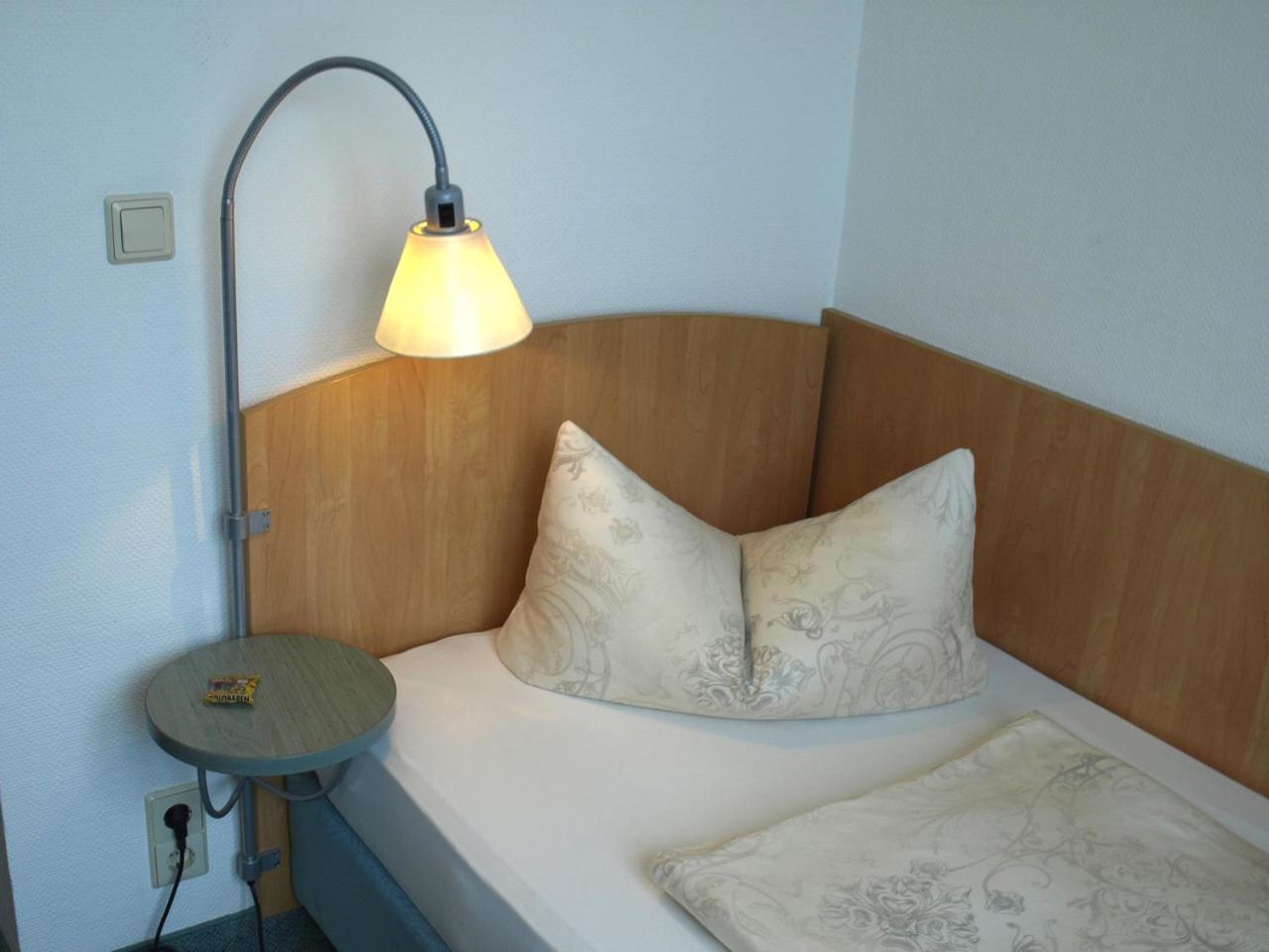 Single Room photo 2