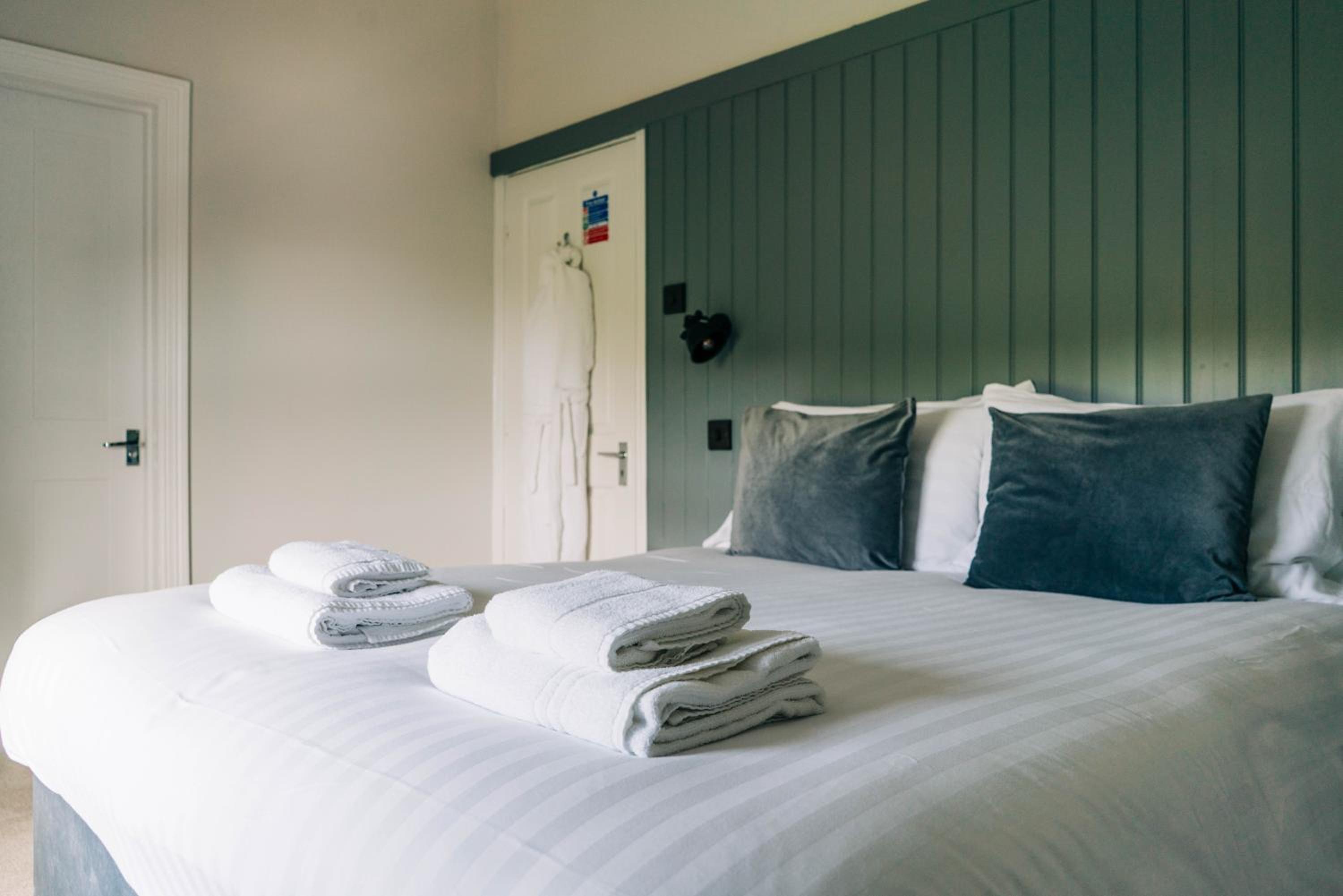 Superior Double or Twin Room with Sea View - Photo 3