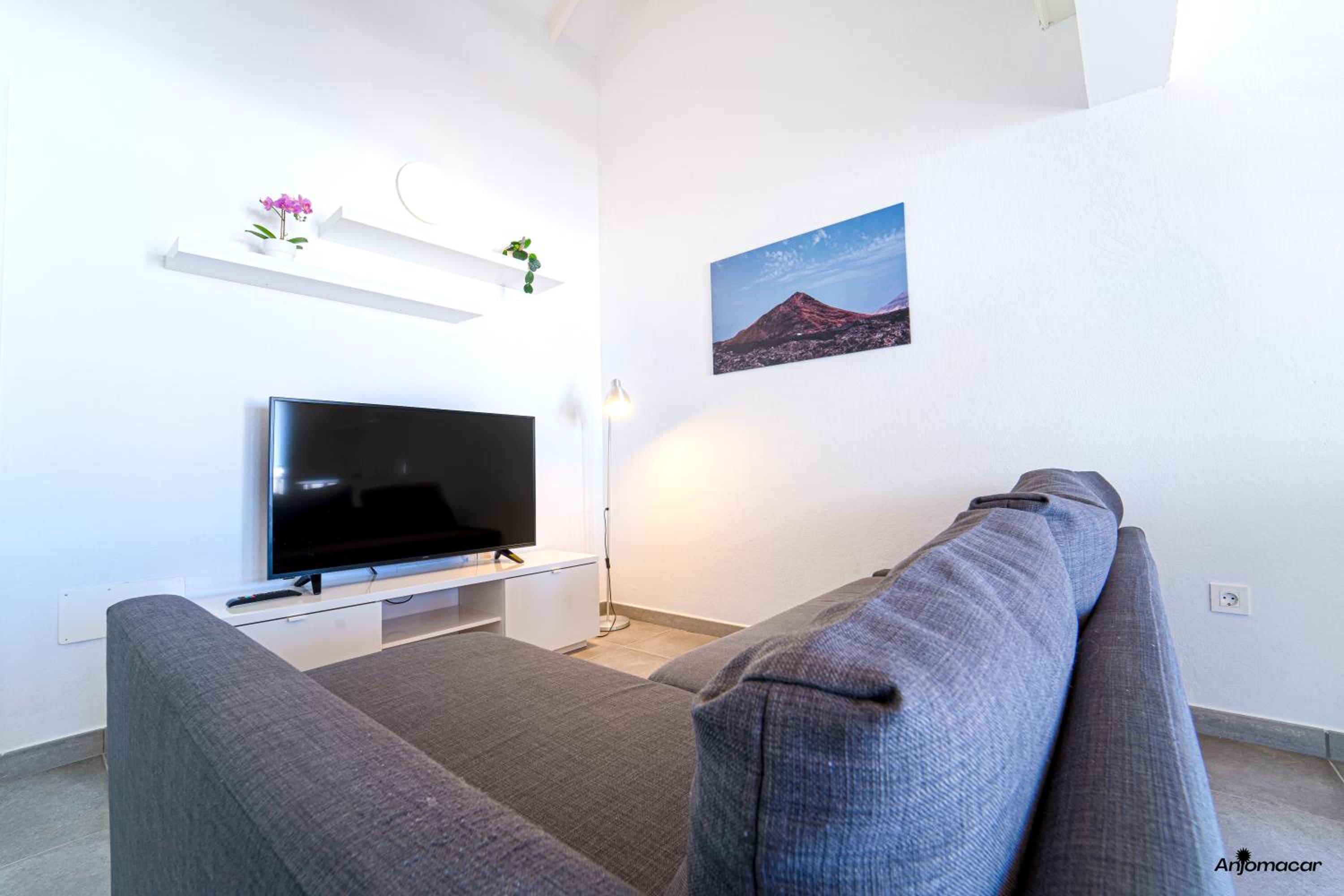 Two-Bedroom Apartment photo 3