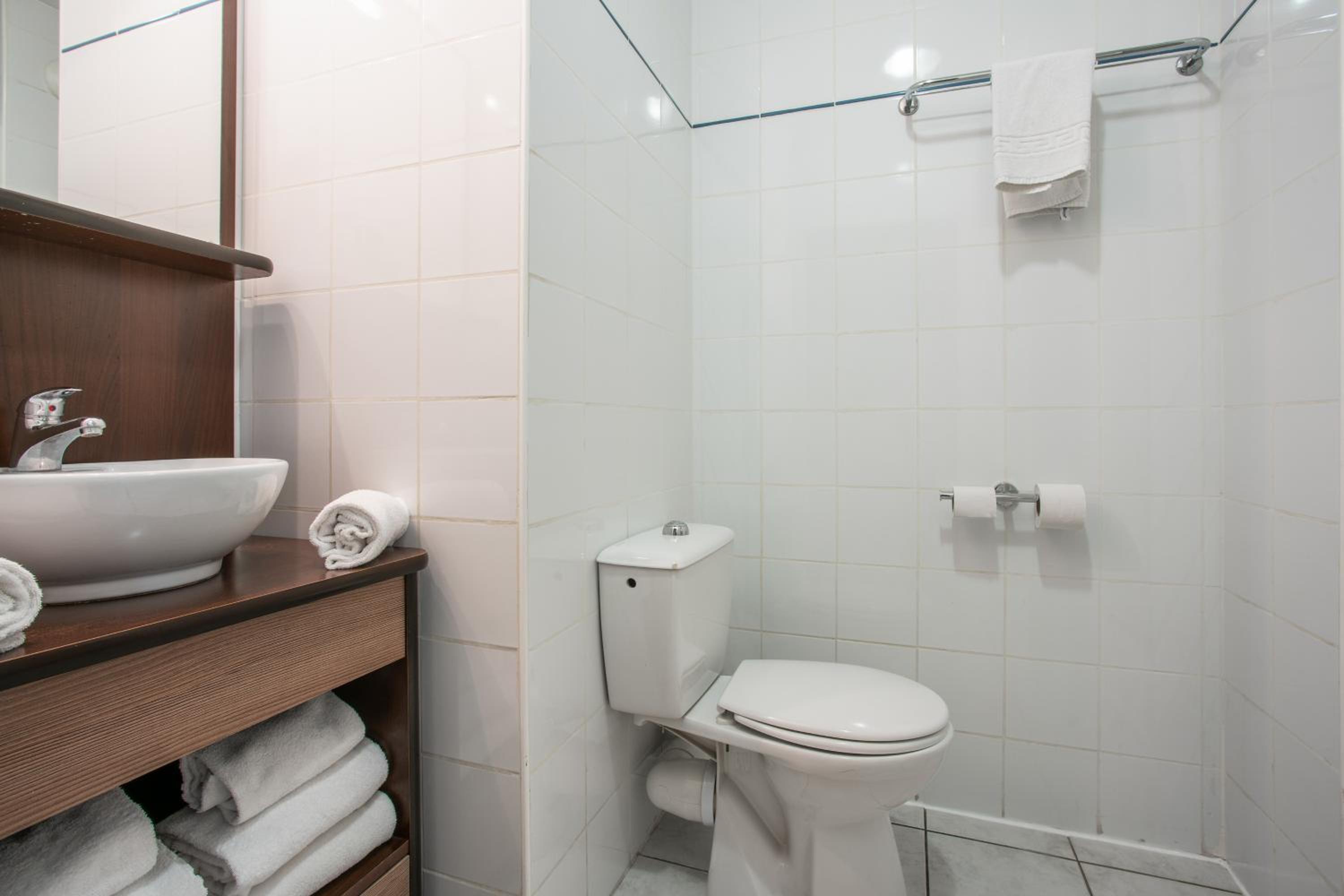 Apartment - Photo 4