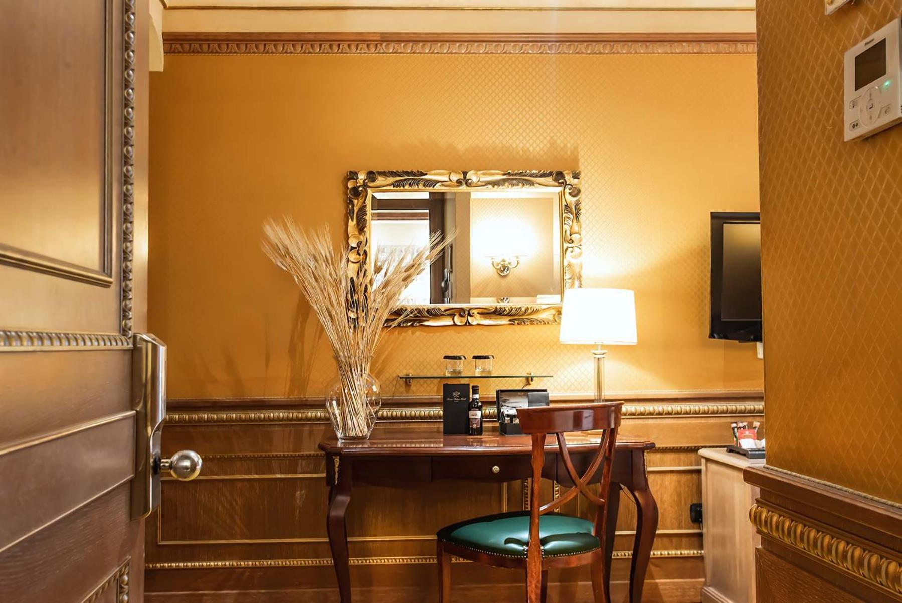 Deluxe Double or Twin Room