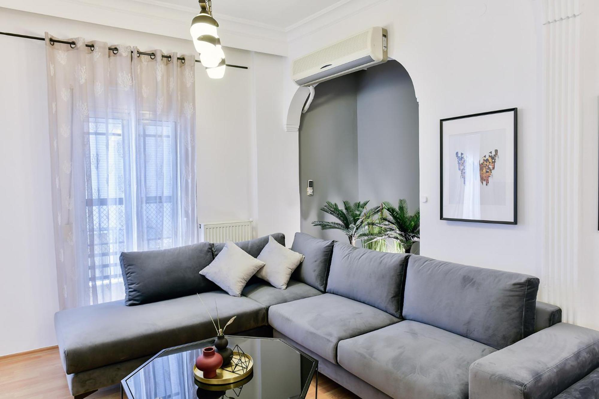 Three-Bedroom Apartment - Photo 23