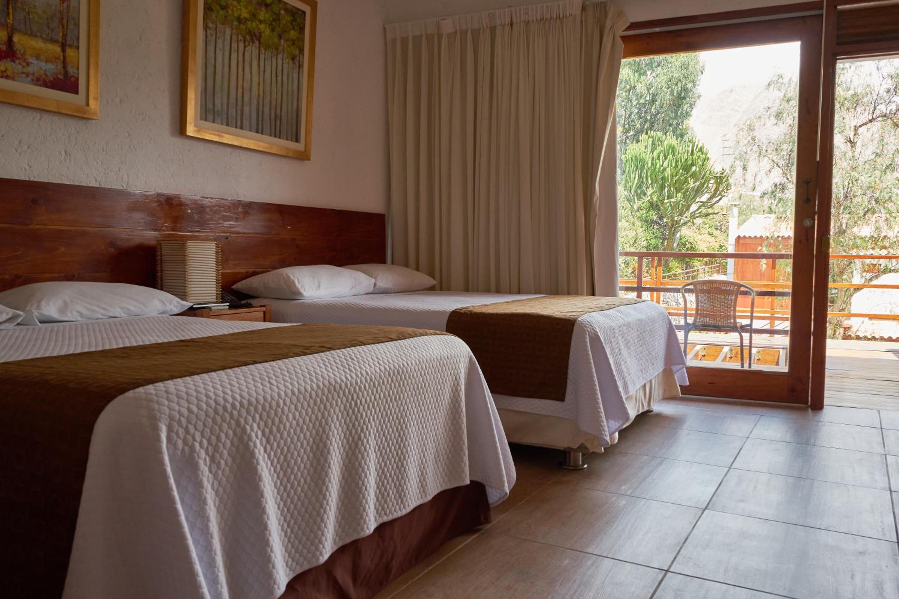 Triple Room with Garden View photo 2