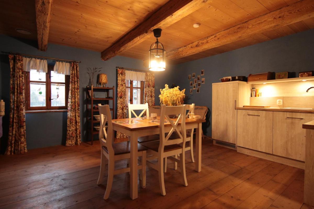 One-Bedroom House photo 3