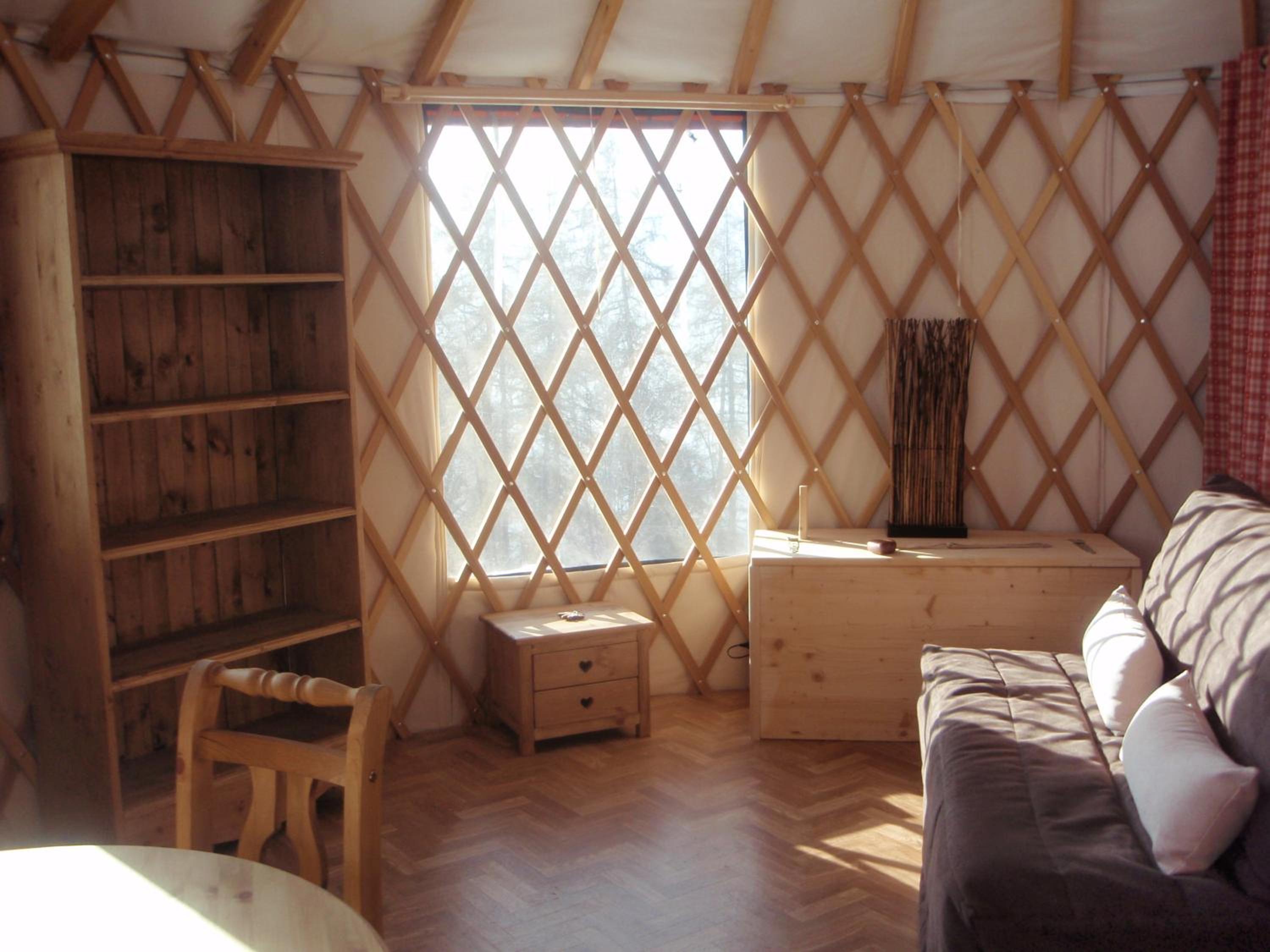 Yurt photo 1