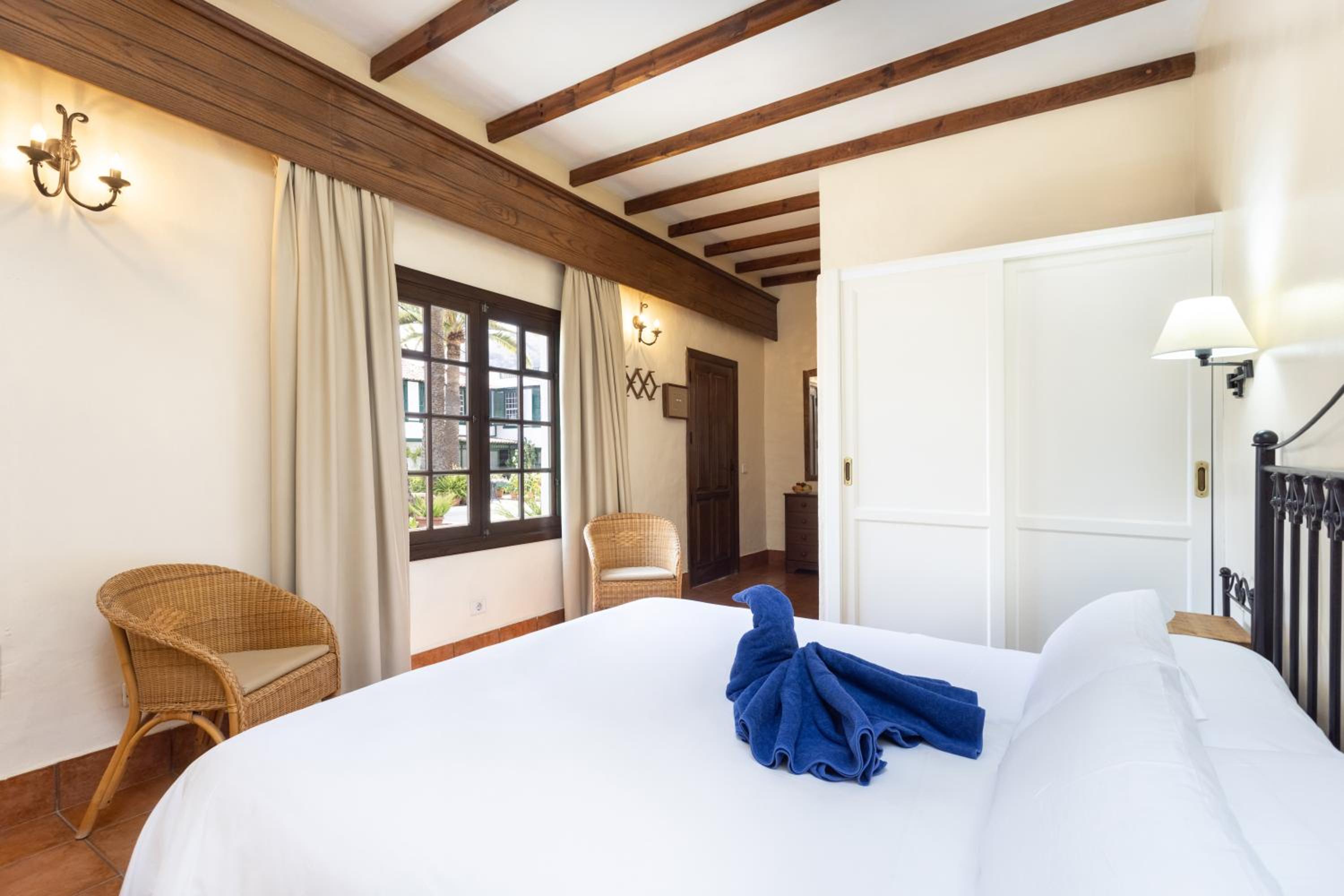 Double or Twin Room photo 2
