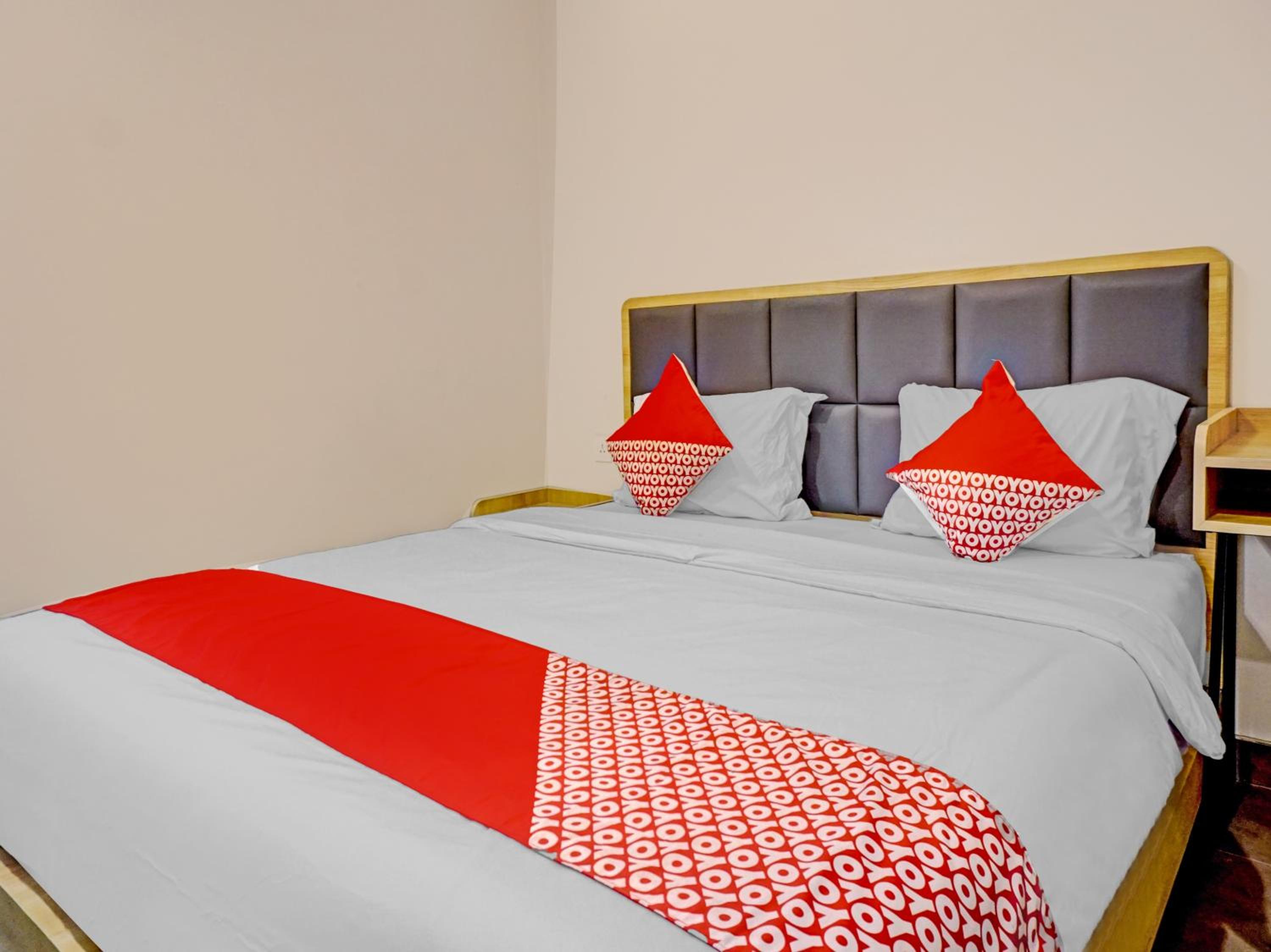 Deluxe Double Room - Photo 2