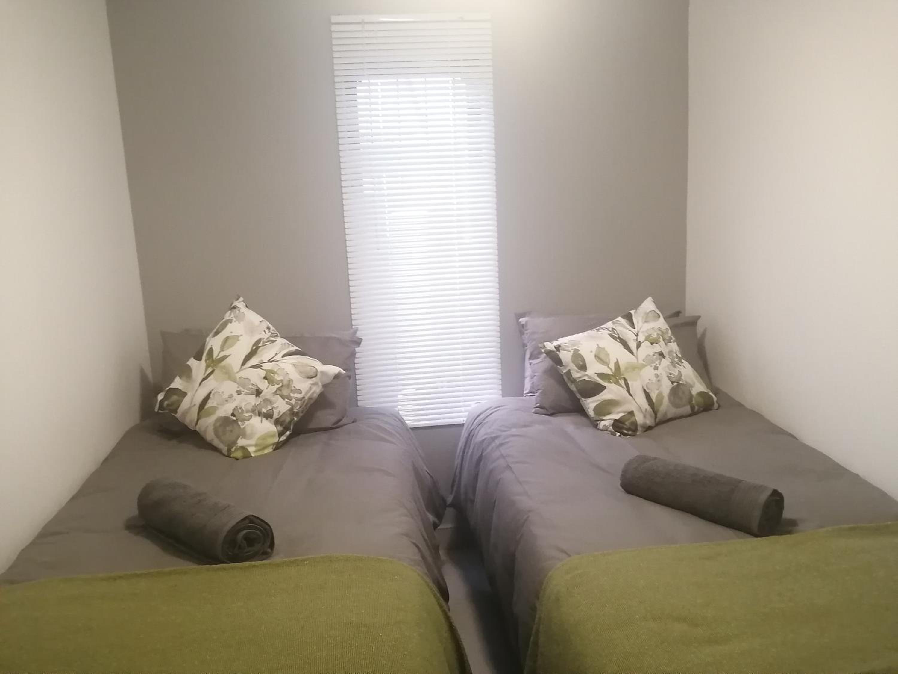 Three-Bedroom Apartment photo 2