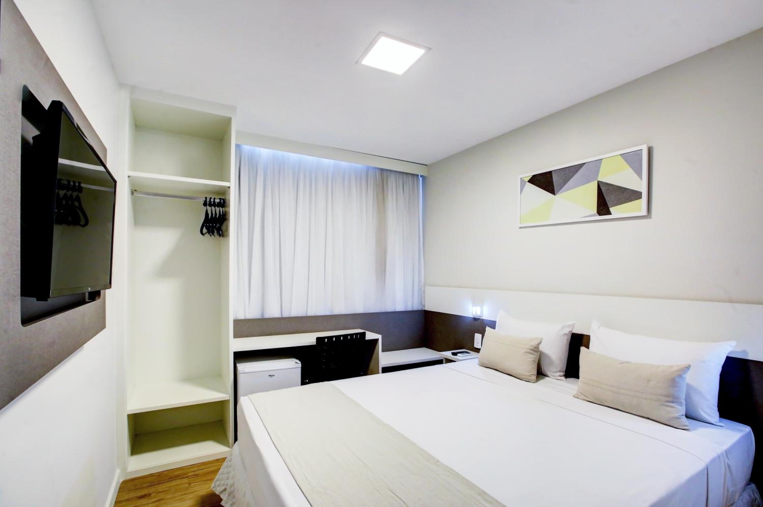 Standard Queen Room - Photo 4