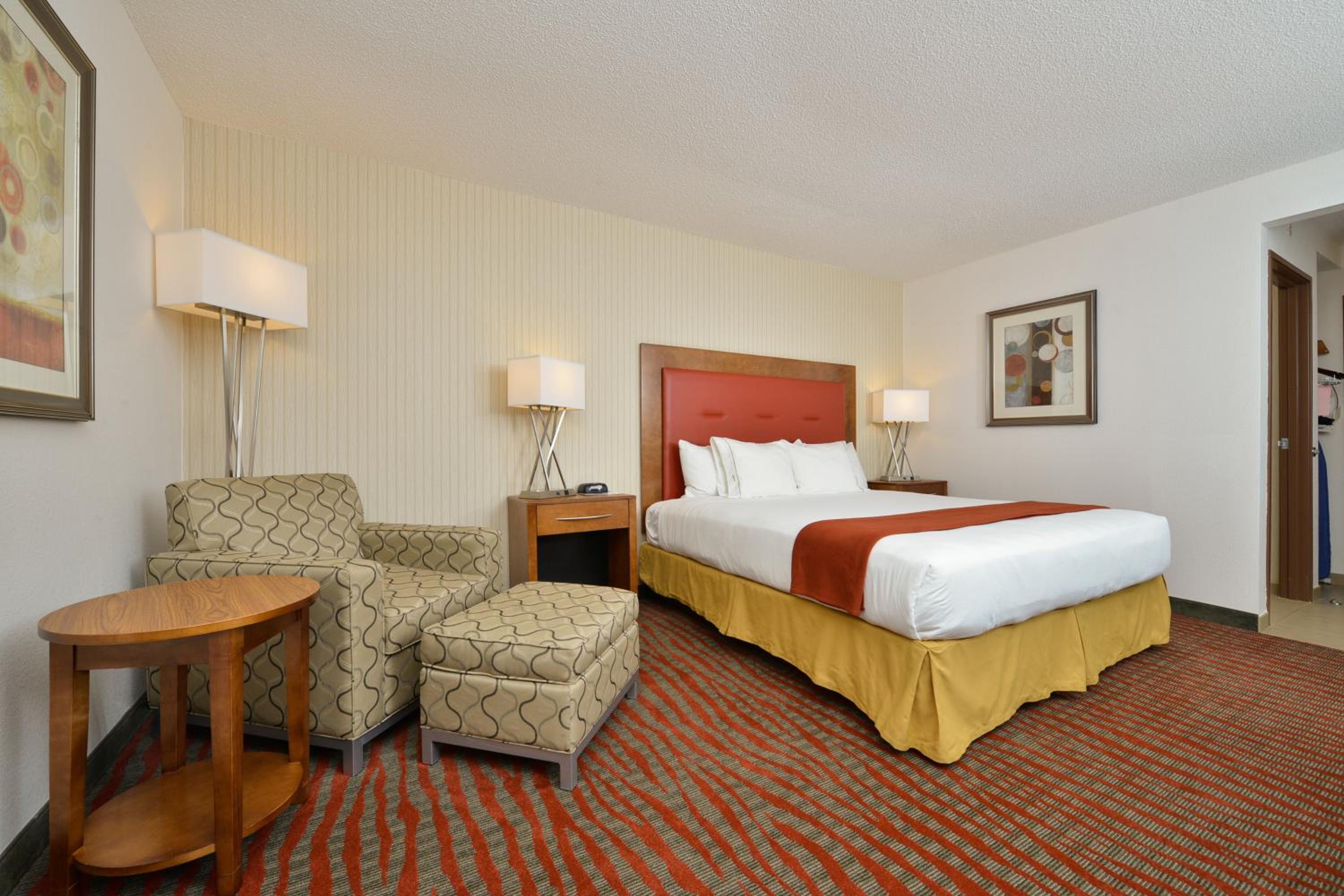 Standard Room - Photo 1