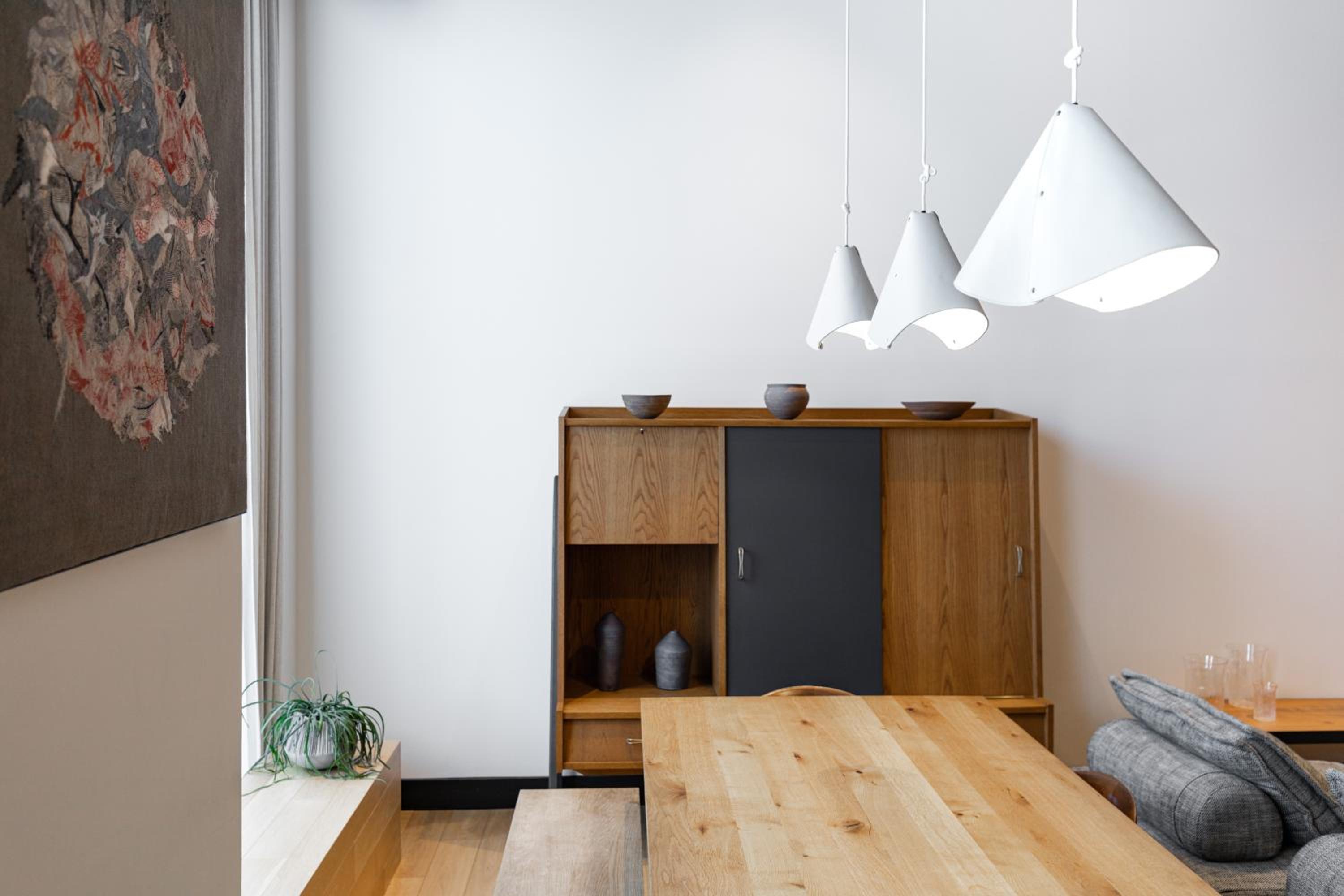 Dining Suite photo 3